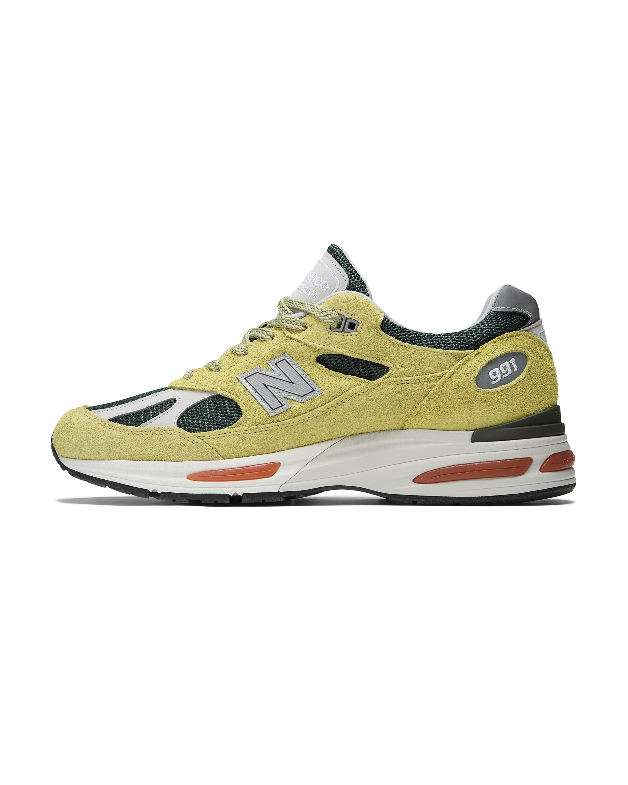 Made in UK U991v2 - Beechnut / Trekking Green / Oyster Mushroom