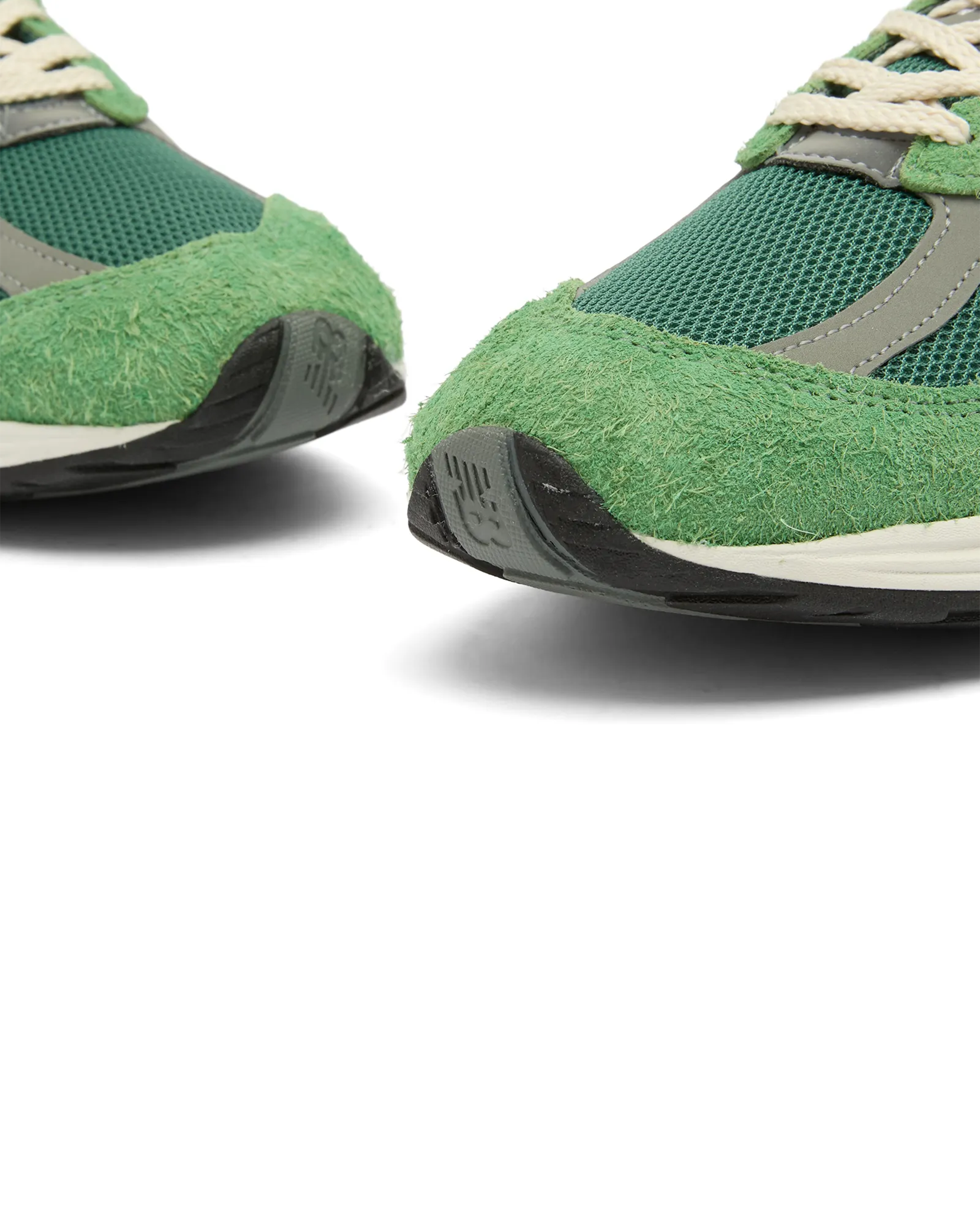 Made in UK 991V2 - Mineral Green