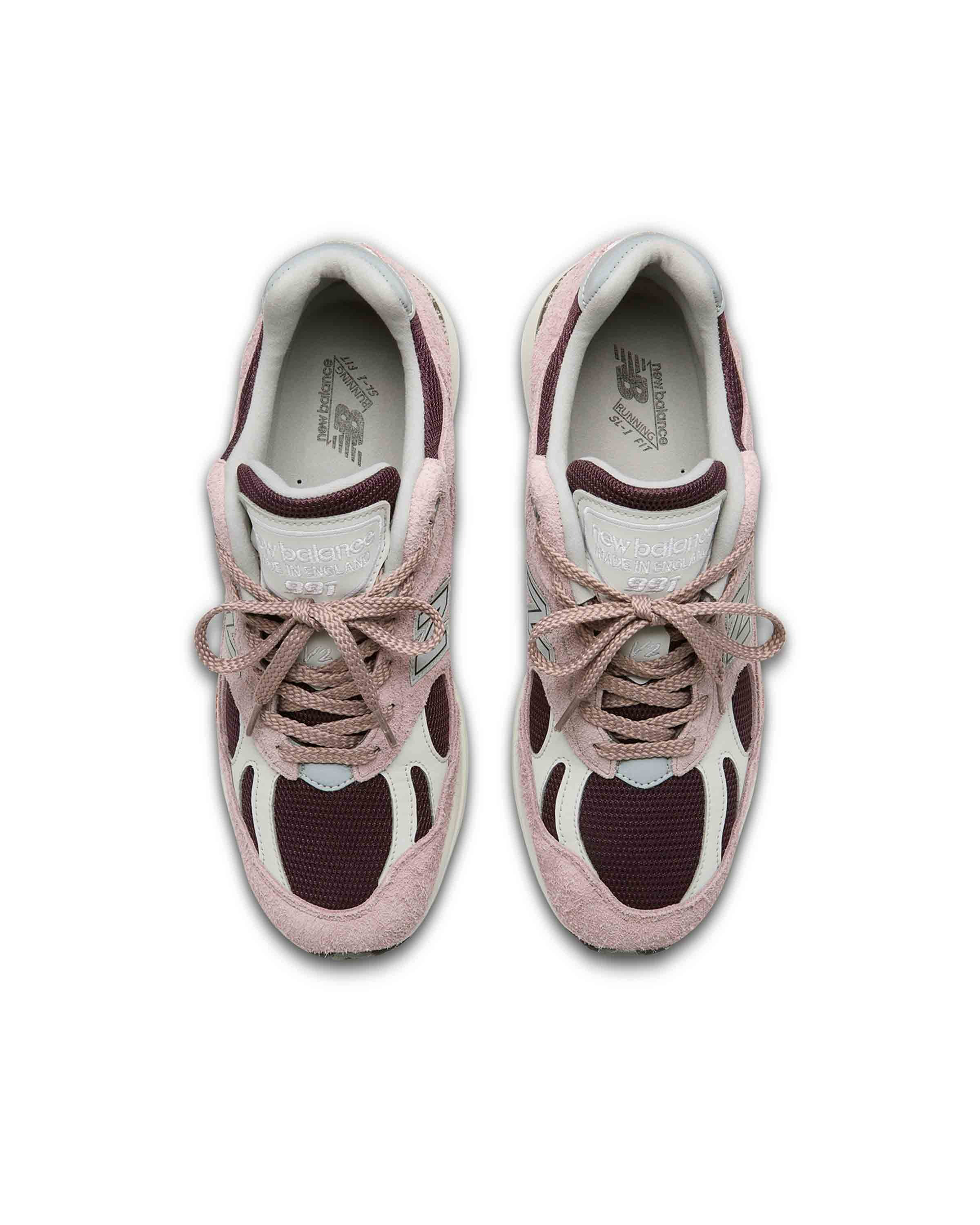 Made in UK U991v2 - Deauville Mauve / Fig / Oyster Mushroom