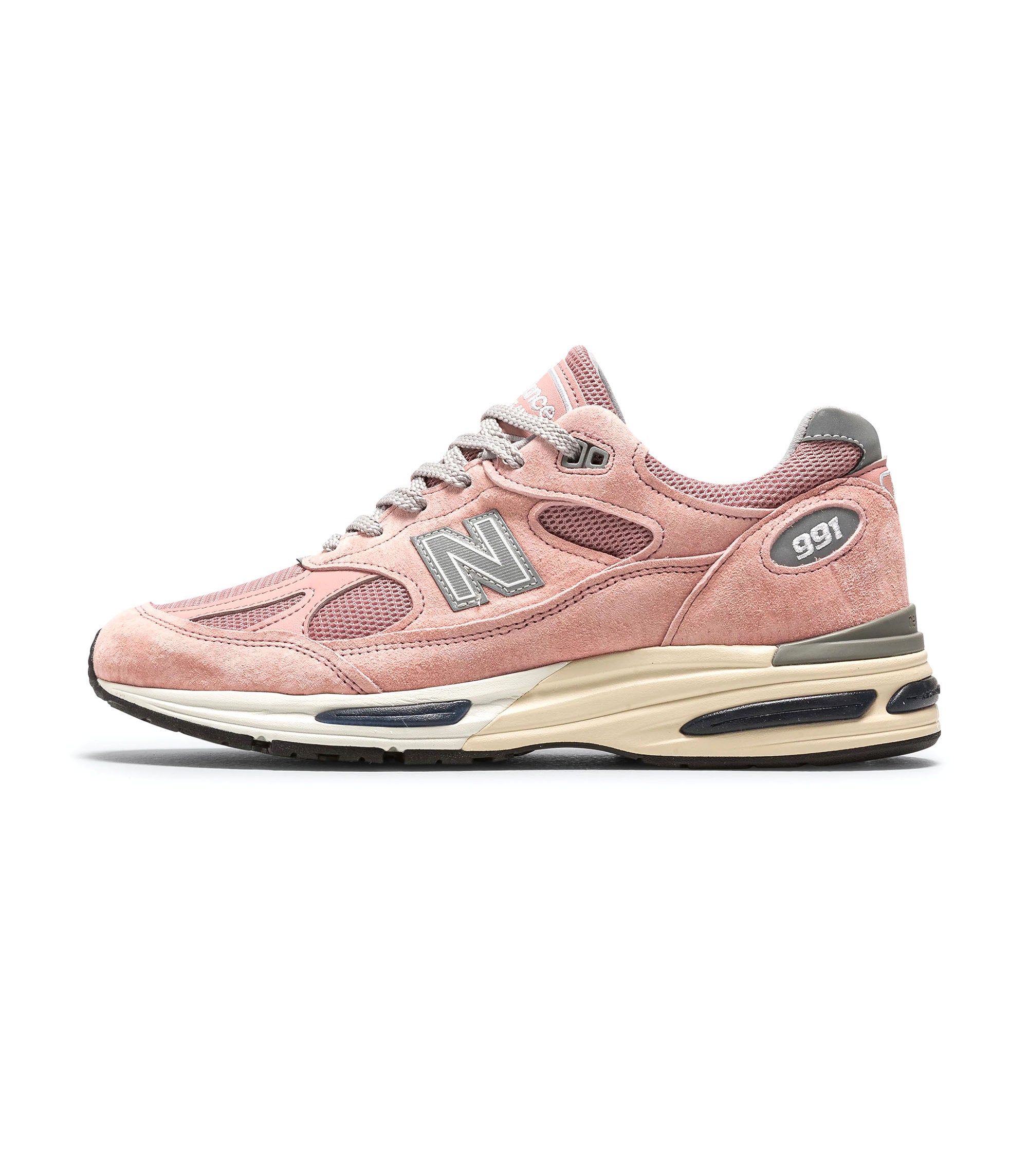 Made in UK 991v2 - Mahogany Rose