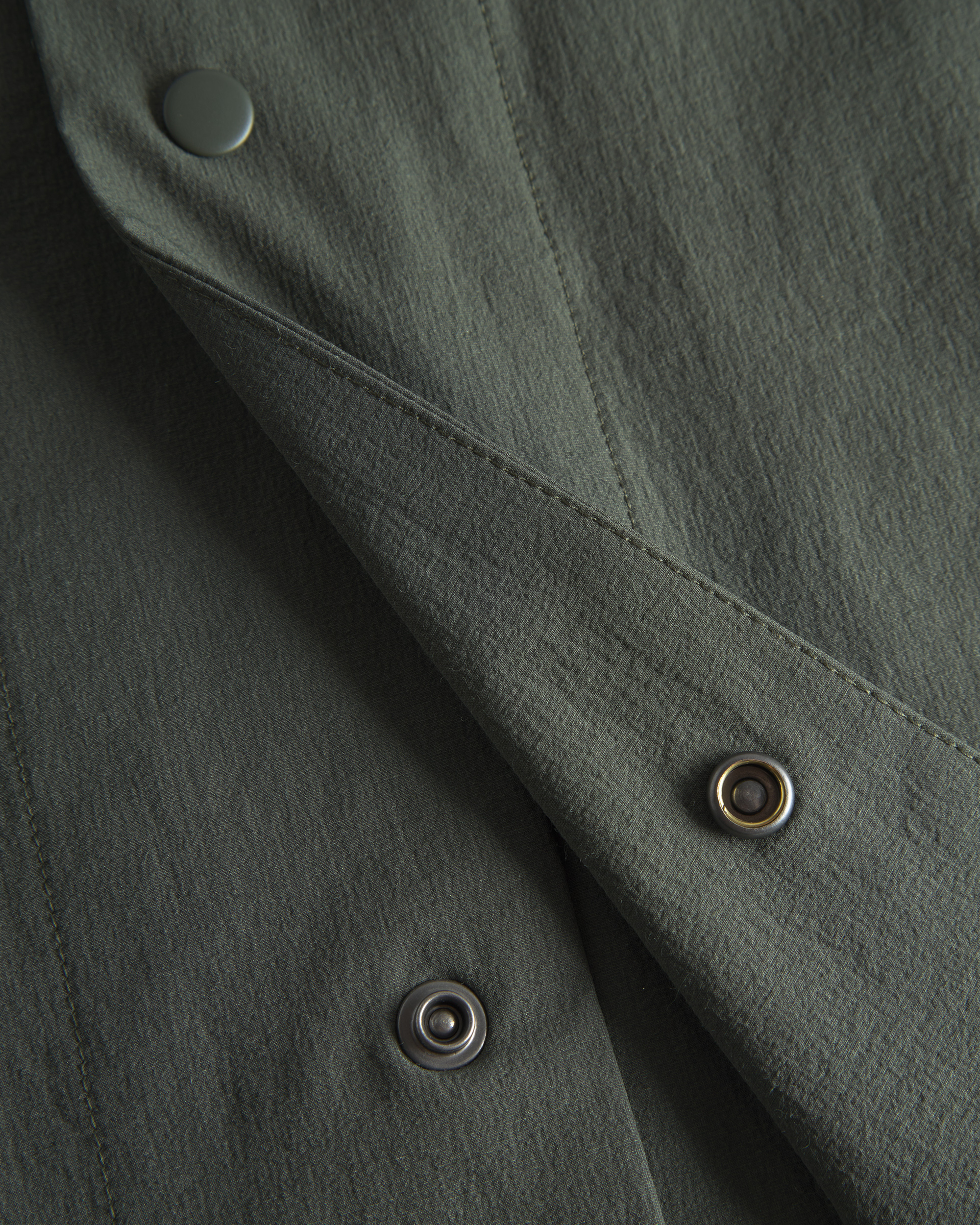 Hermann Travel Light SS Shirt - Black Olive