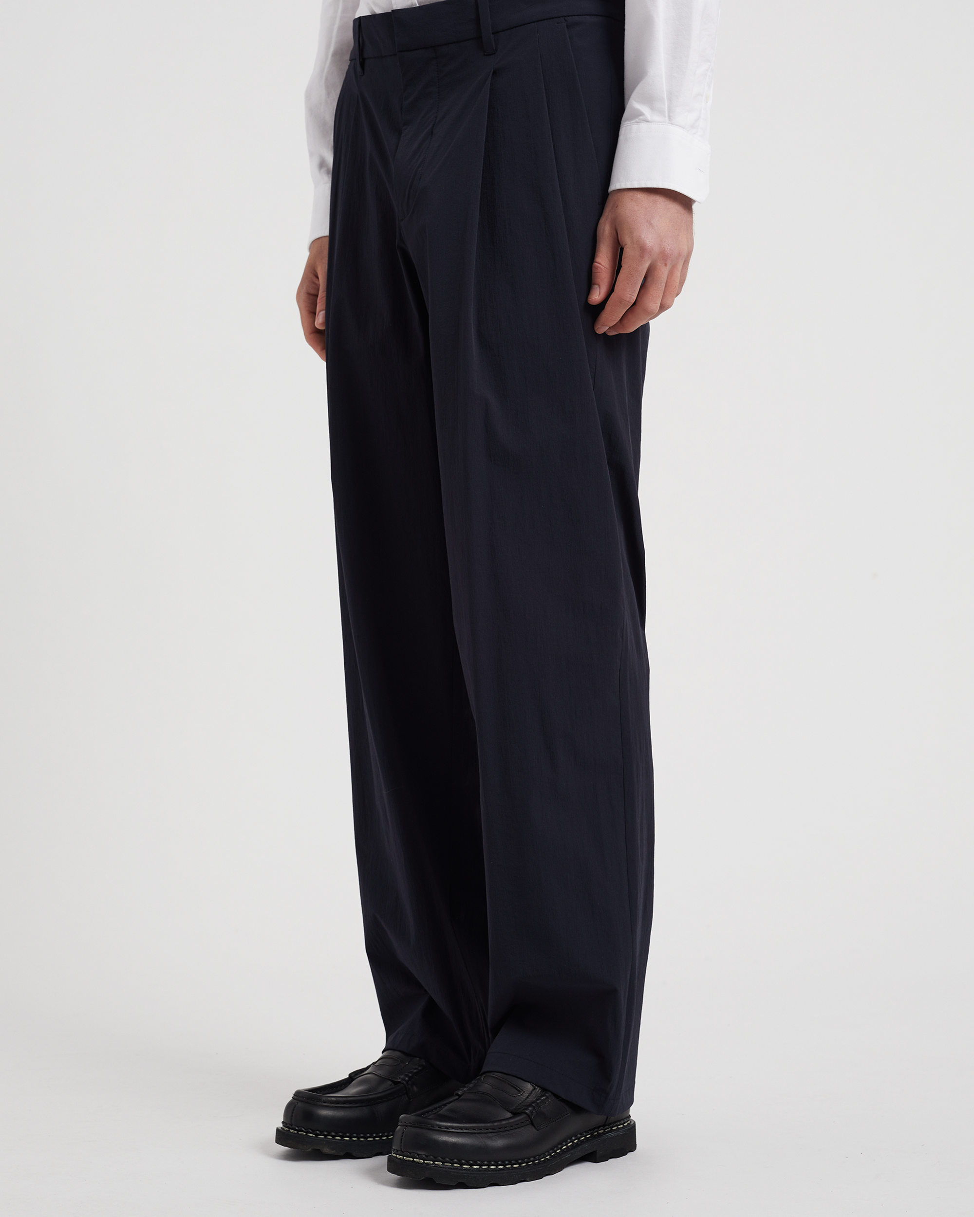 Benn Travel Light Pants - Navy