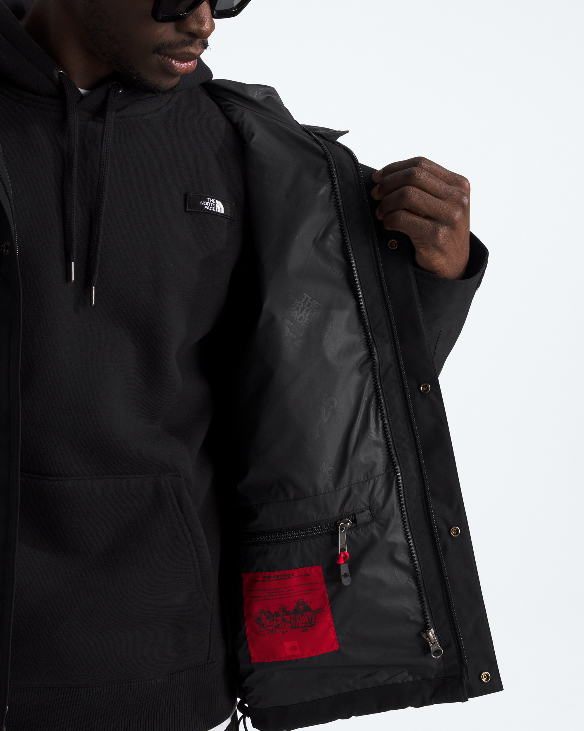 GORE-TEX® Mountain Jacket - Black / Red