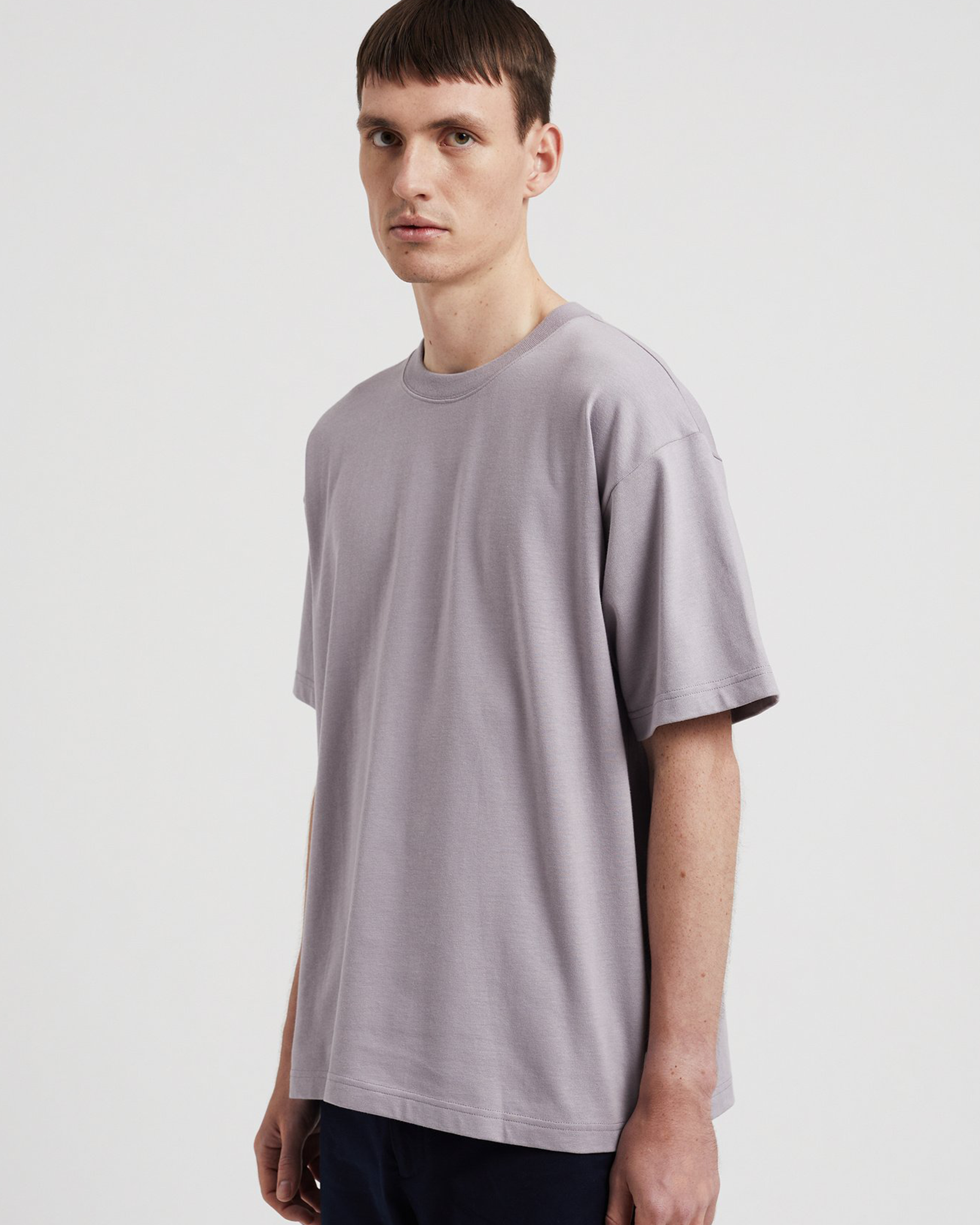 Standard Heavy T-shirt - Crocus purple
