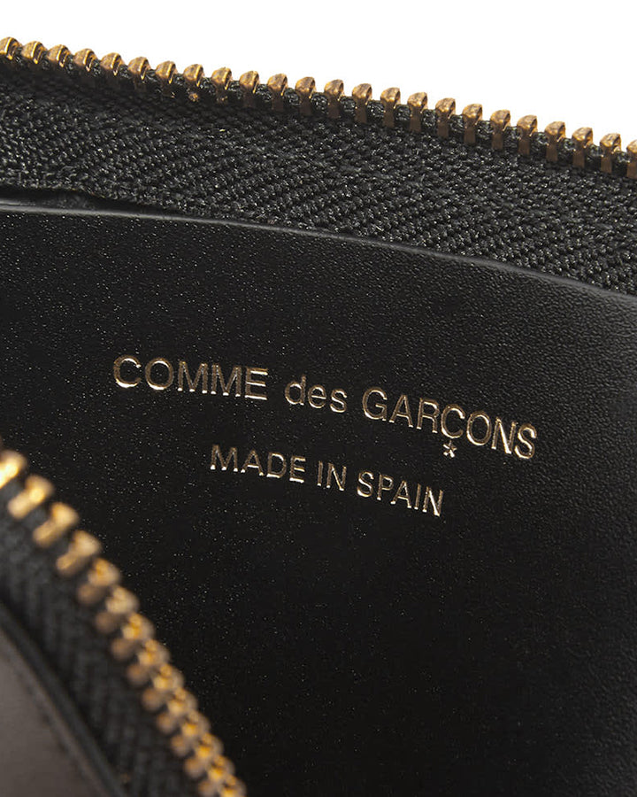 Classic Zip Wallet - Black