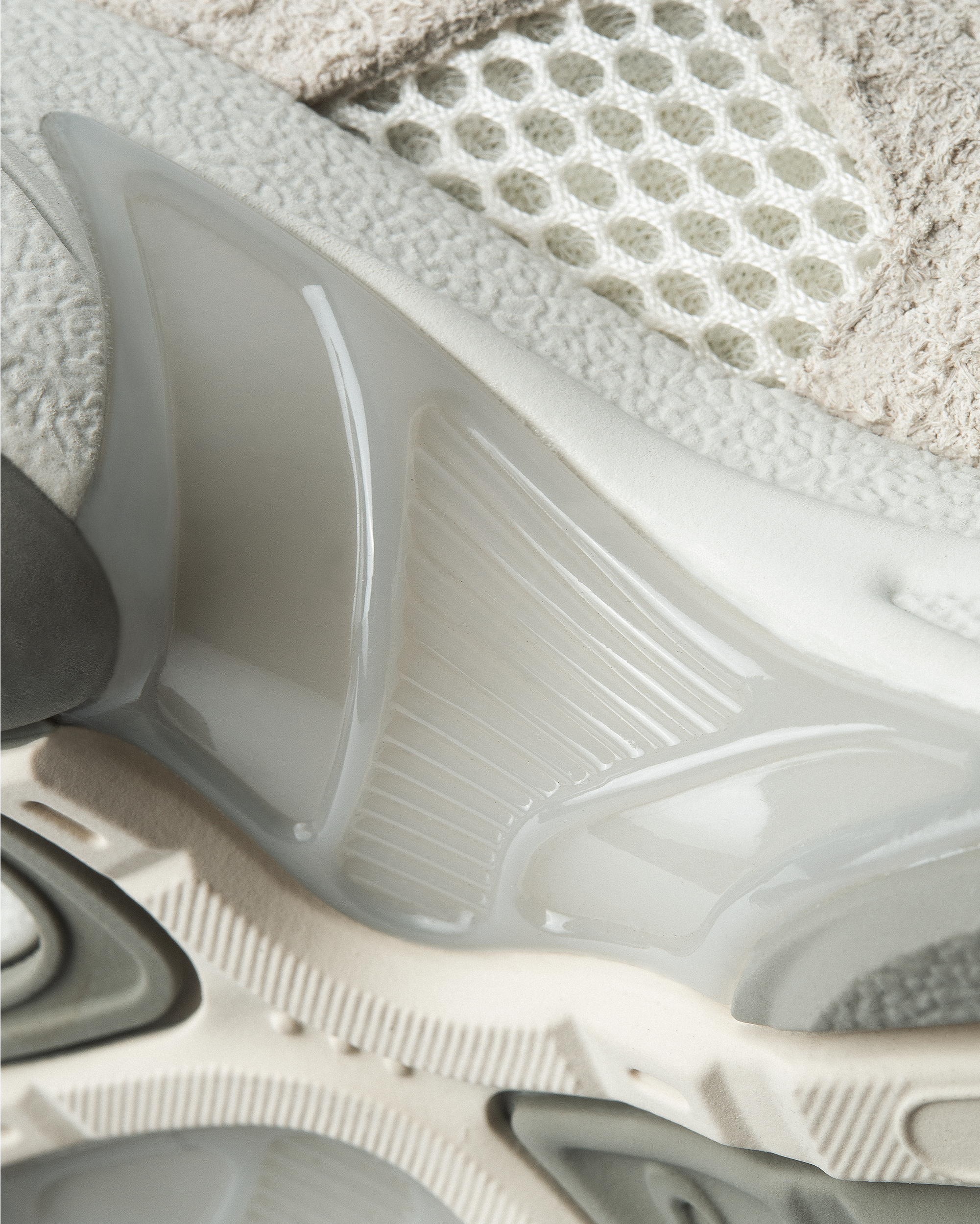 ASICS | HAL STUDIOS® GEL-1130 MK III