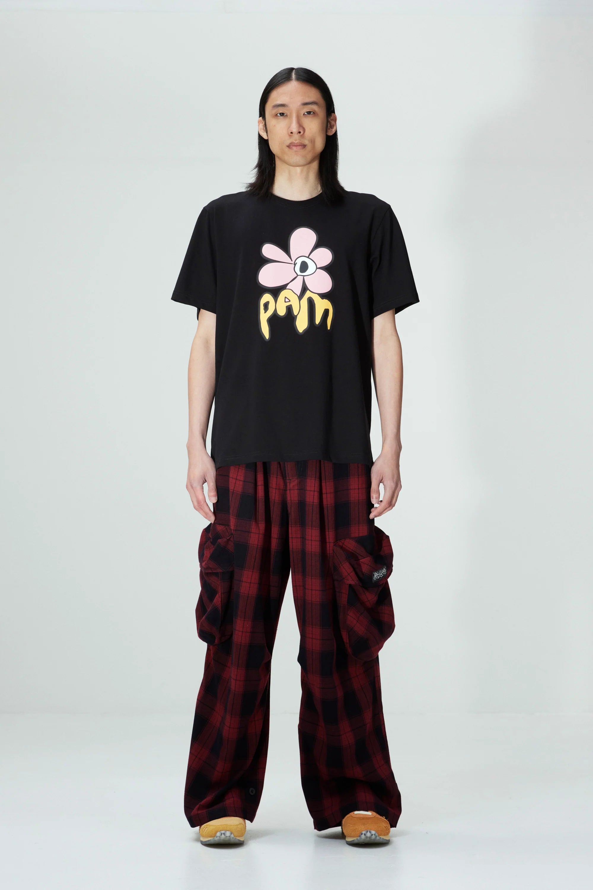 Gestures Short Sleeve T-Shirt - Black