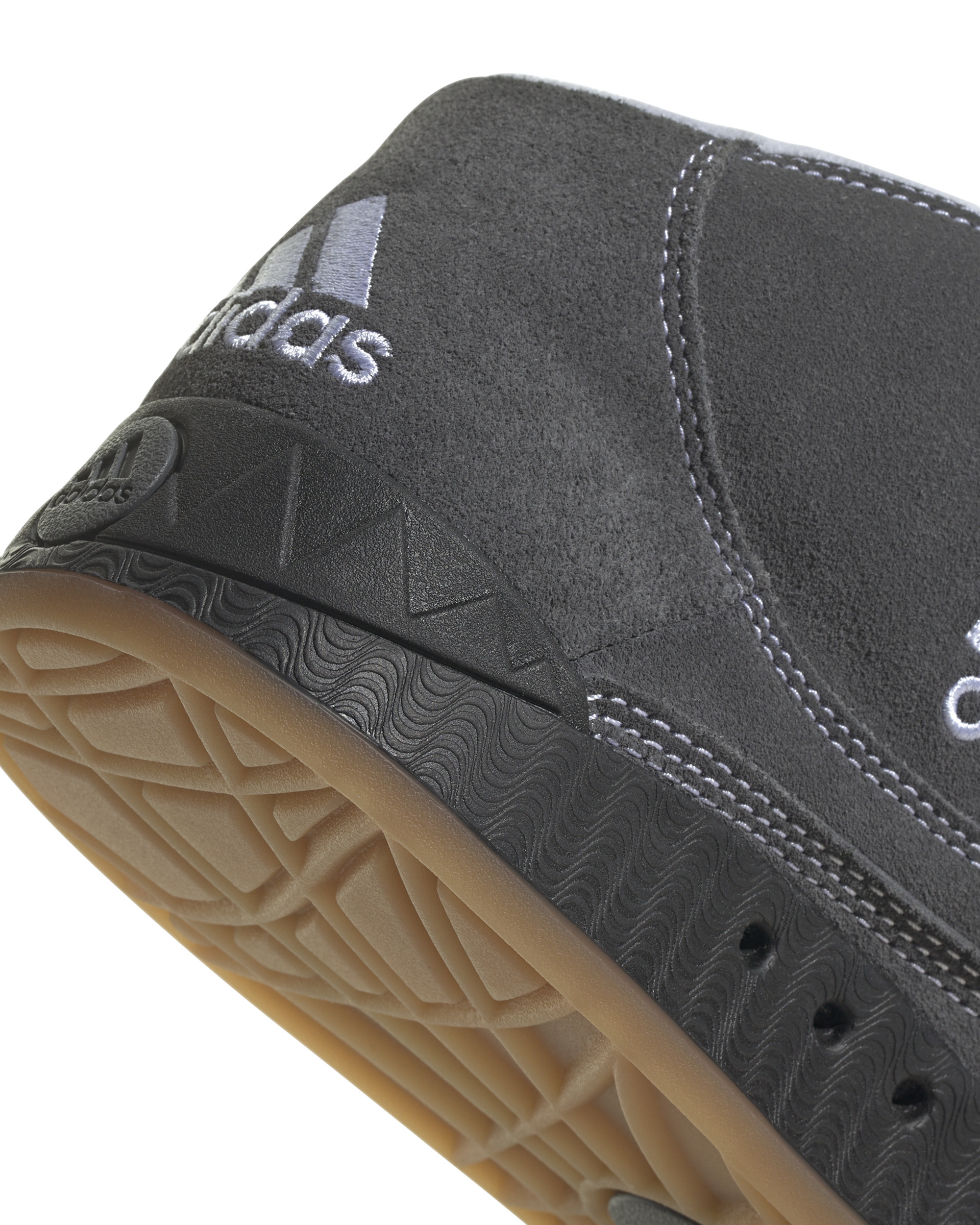 YNuK Adimatic Mid - Grey / Black / Off White