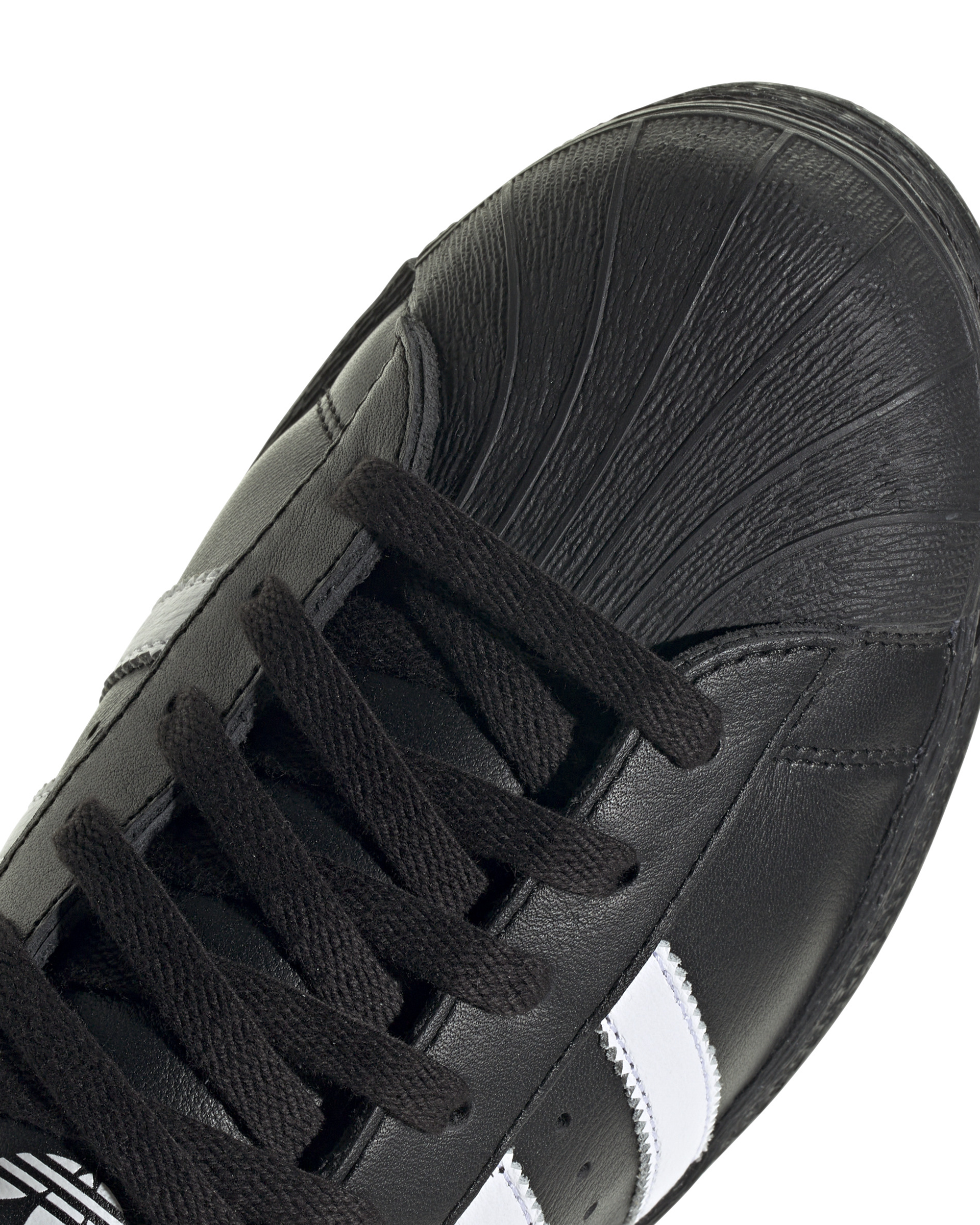 Superstar 82 - Black / White / Black