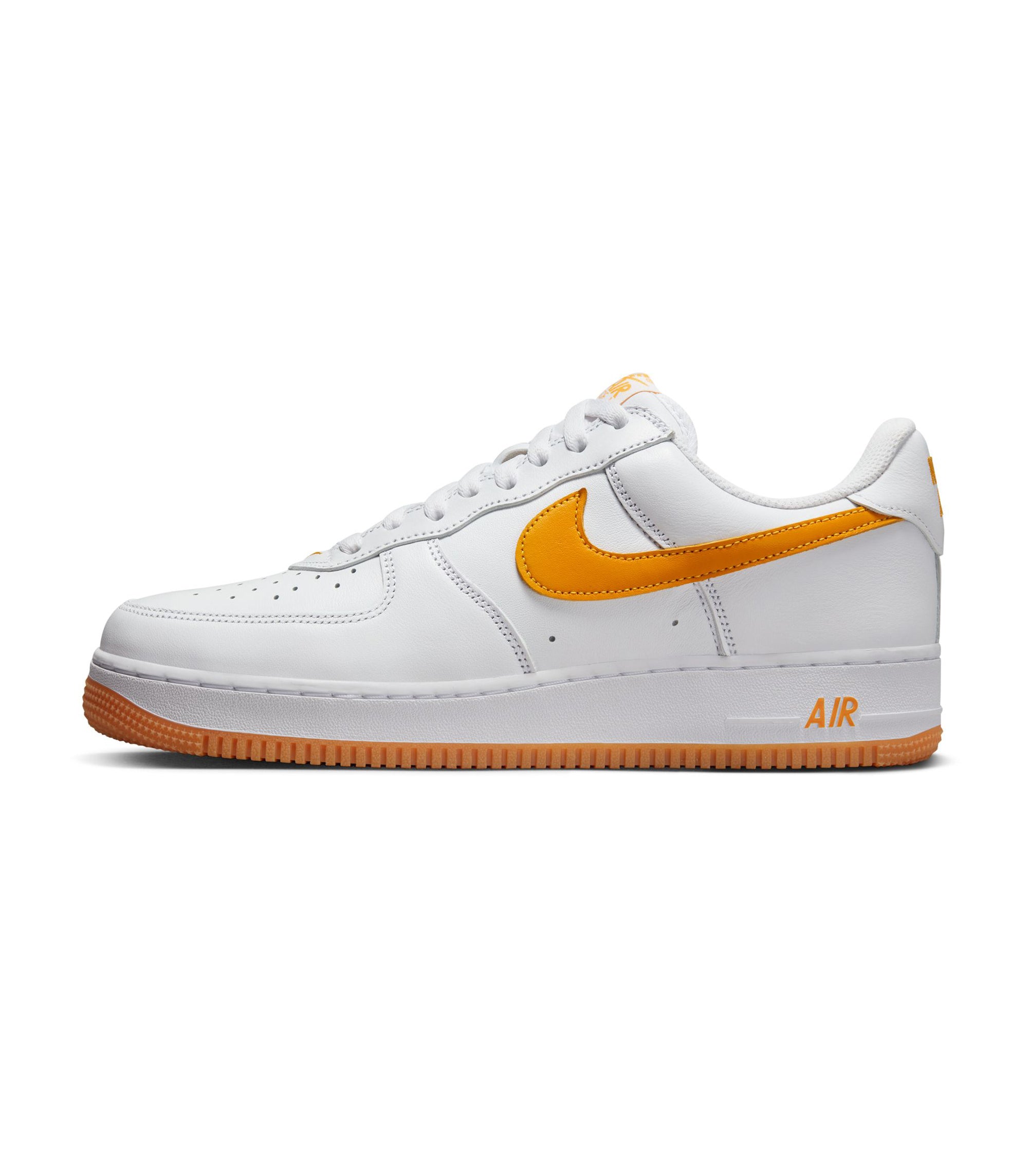 Air Force 1 Low Retro Waterproof - White / University Gold / Gum Yellow