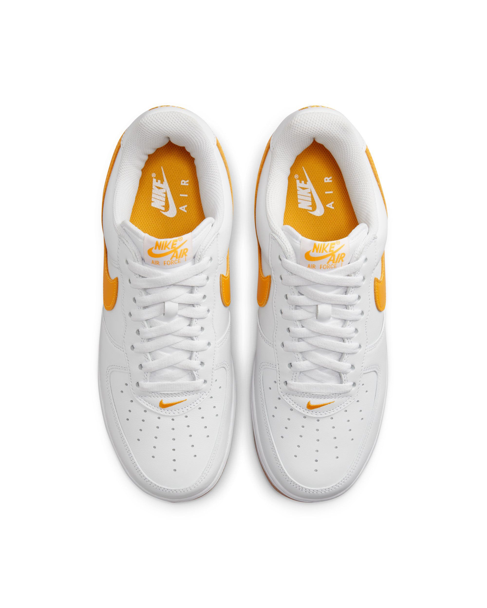 Air Force 1 Low Retro Waterproof - White / University Gold / Gum Yellow