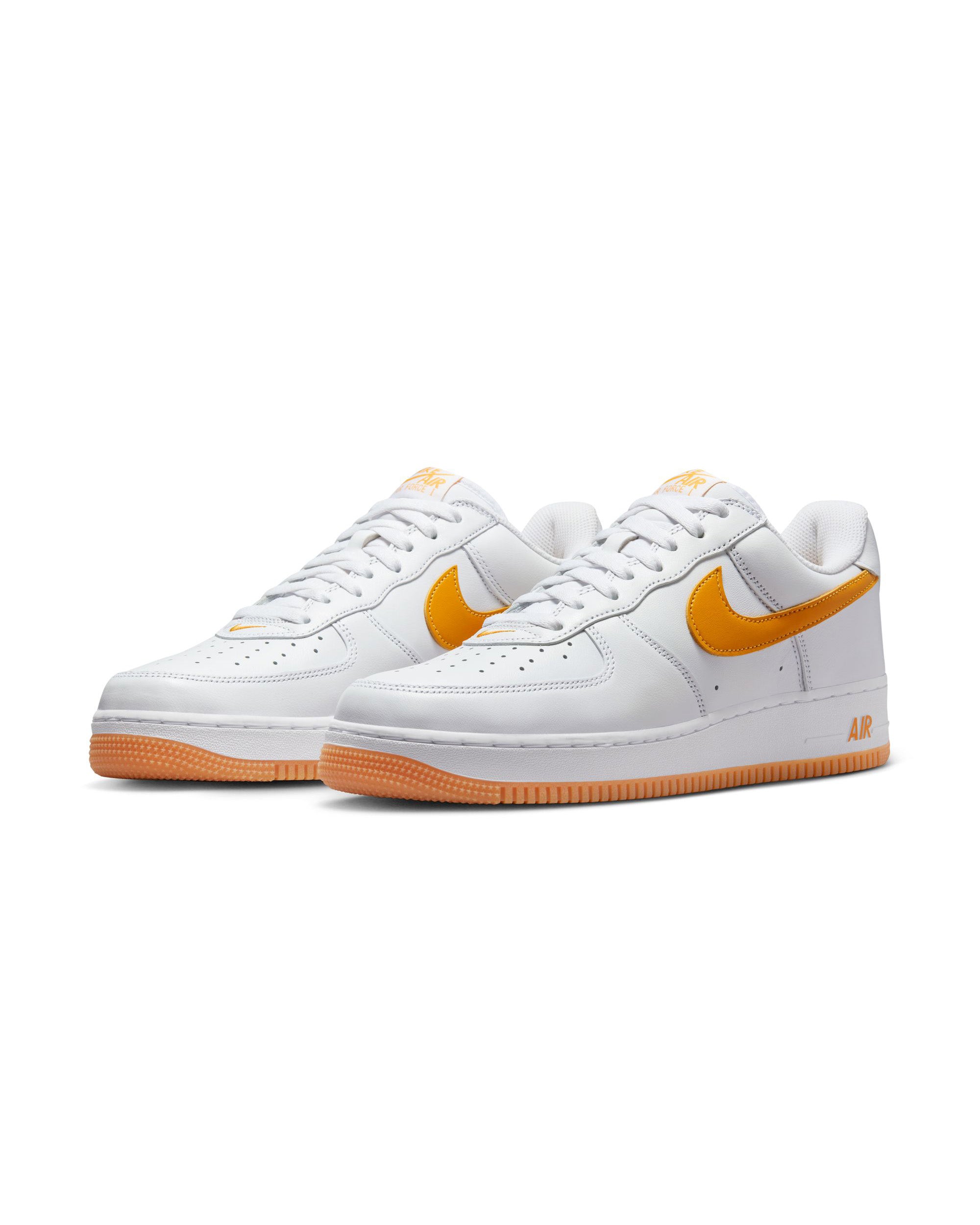 Air Force 1 Low Retro Waterproof - White / University Gold / Gum Yellow