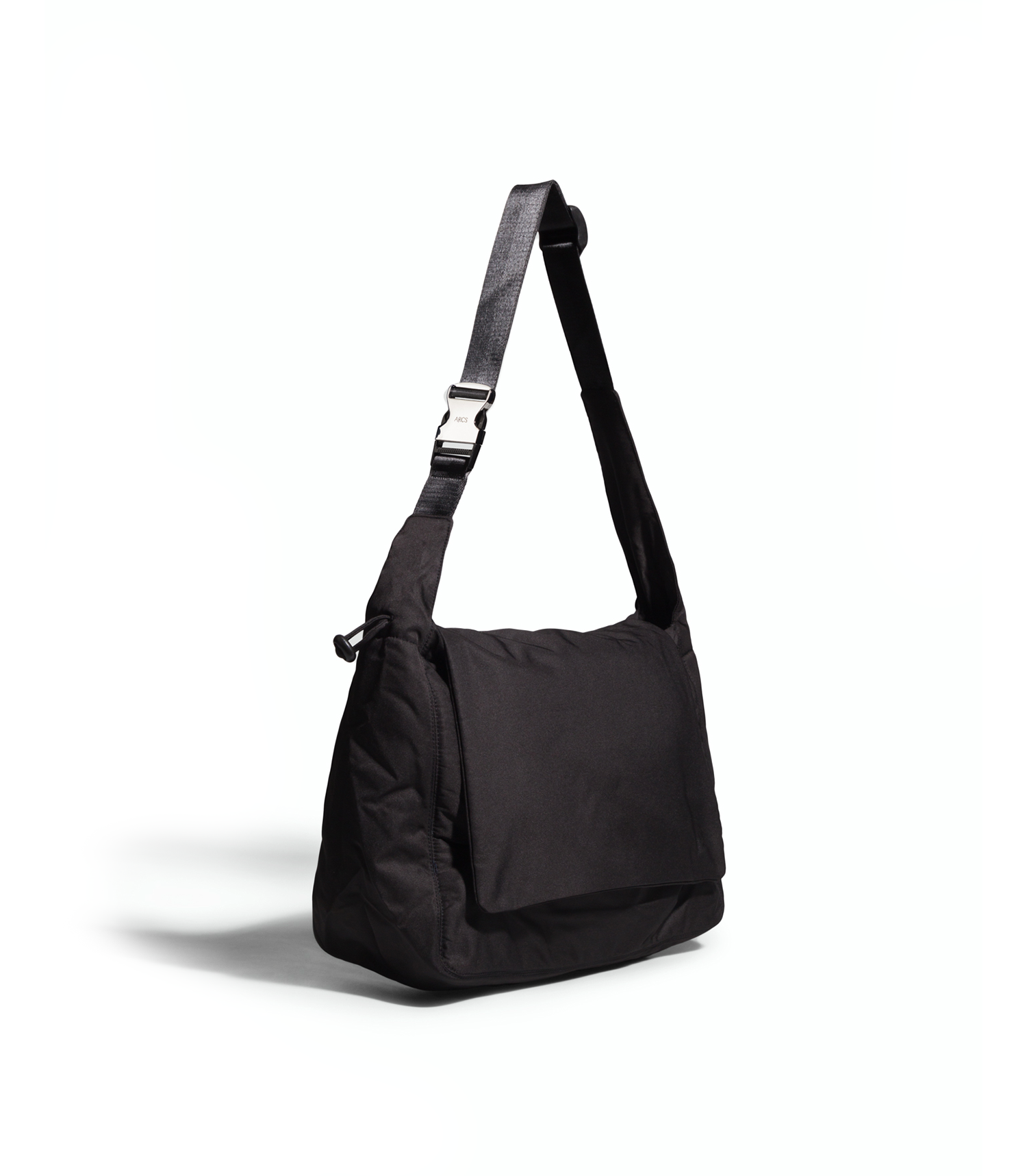Super Messenger Bag - Black