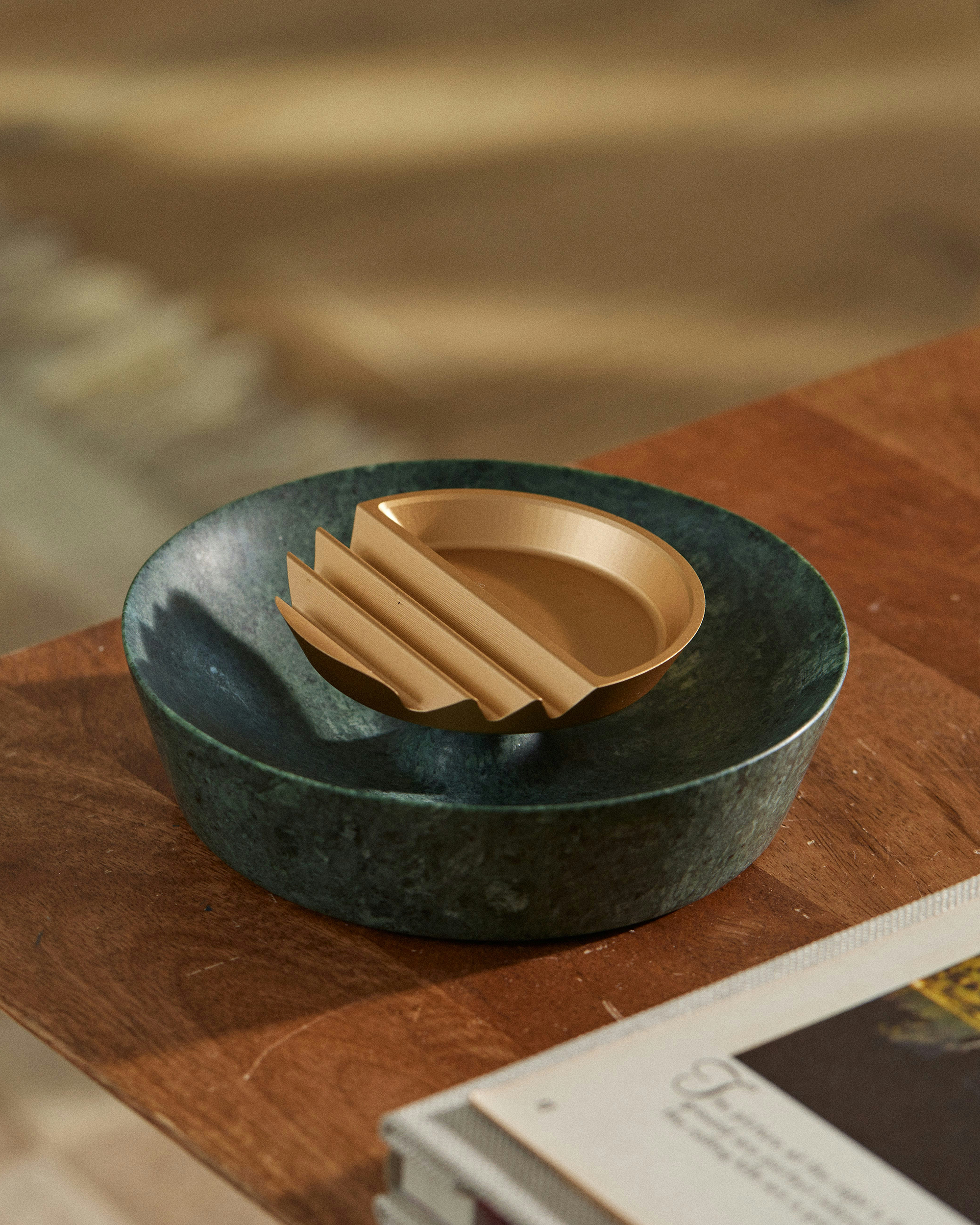 Ridge Ashtray - Green