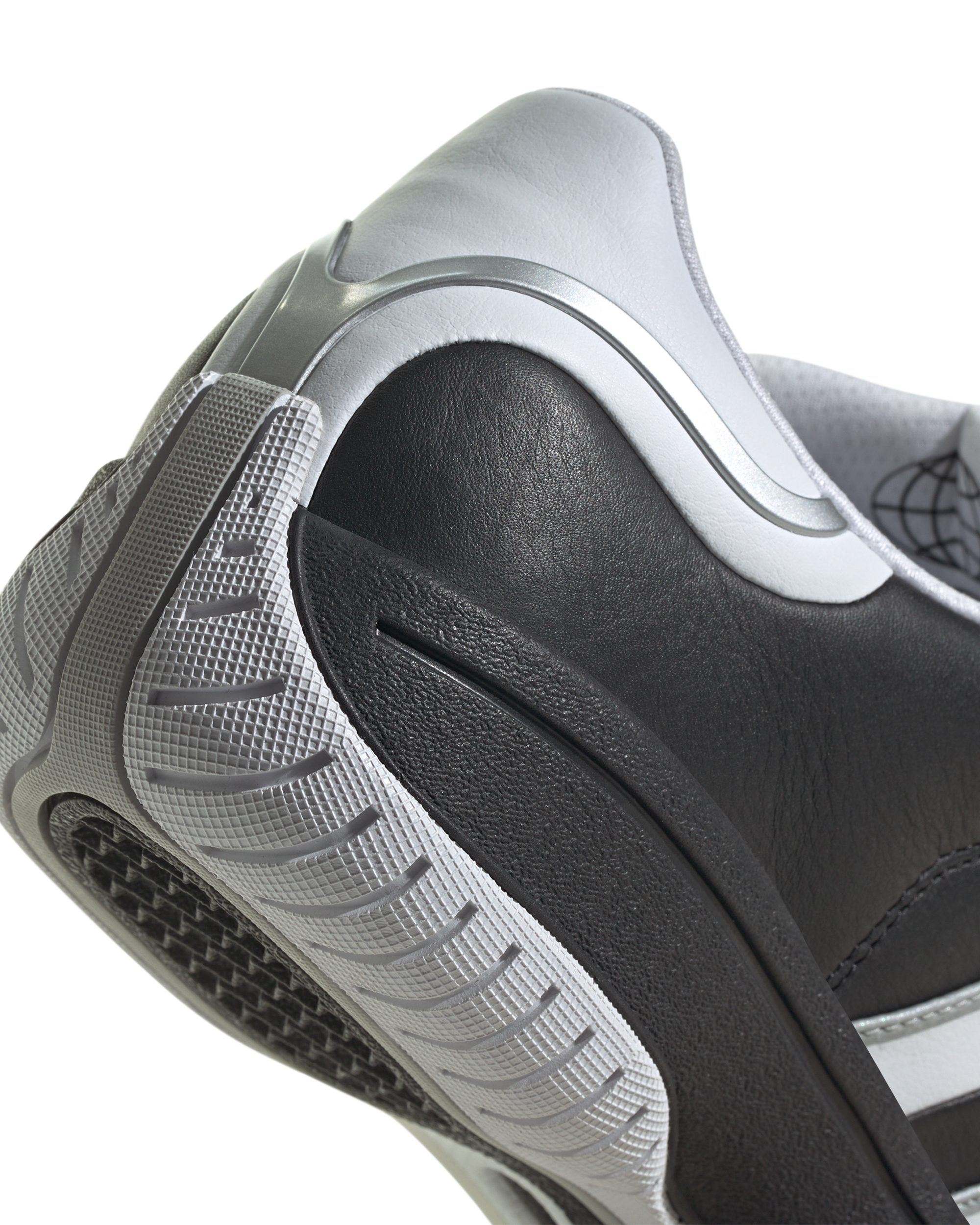 No Sleep Rave Club Campus S - Black / Future White / Reflective