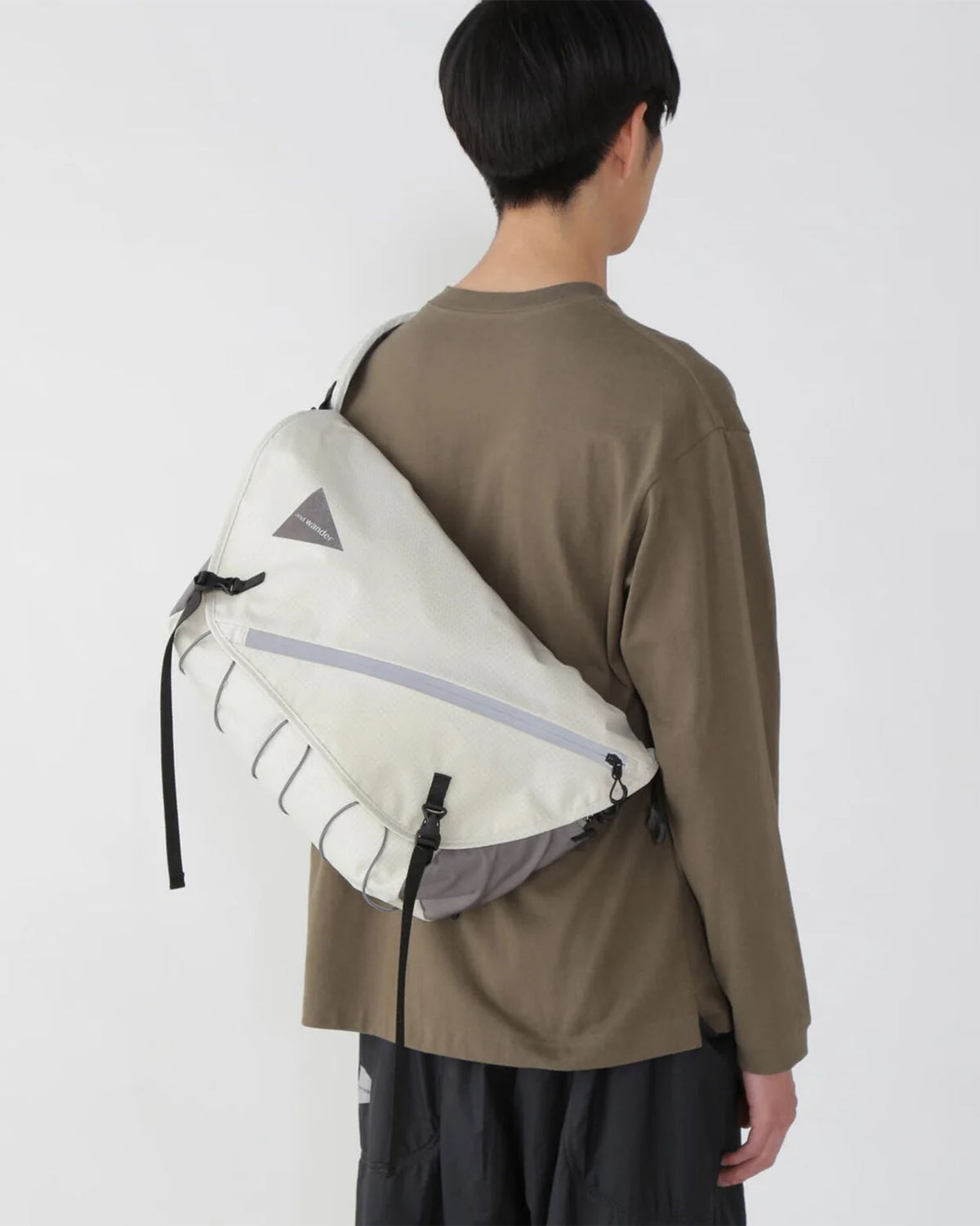 Ocean Rip Messenger Bag - Black