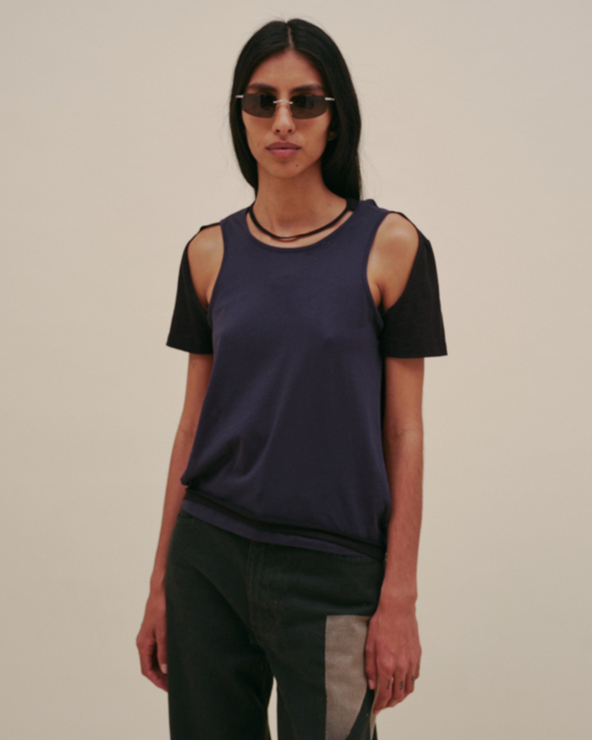 Hugging Tee - Blackberry