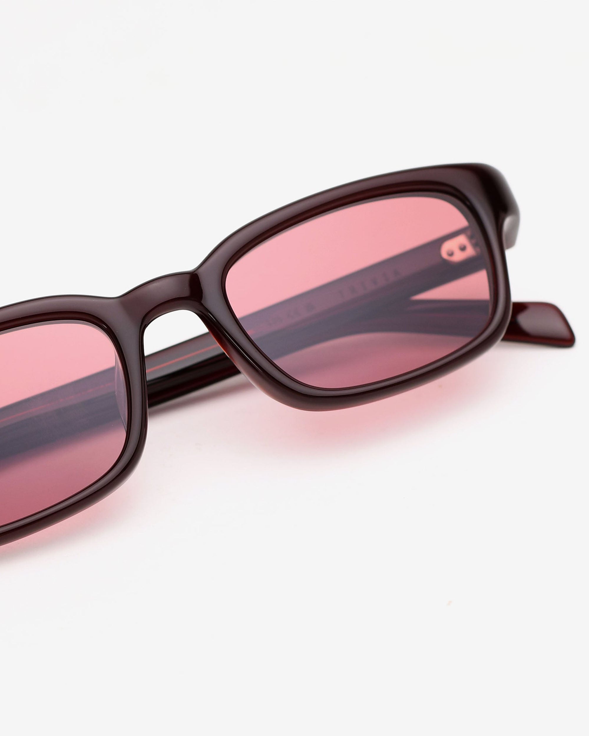 Trivia - Oxblood / Marooon