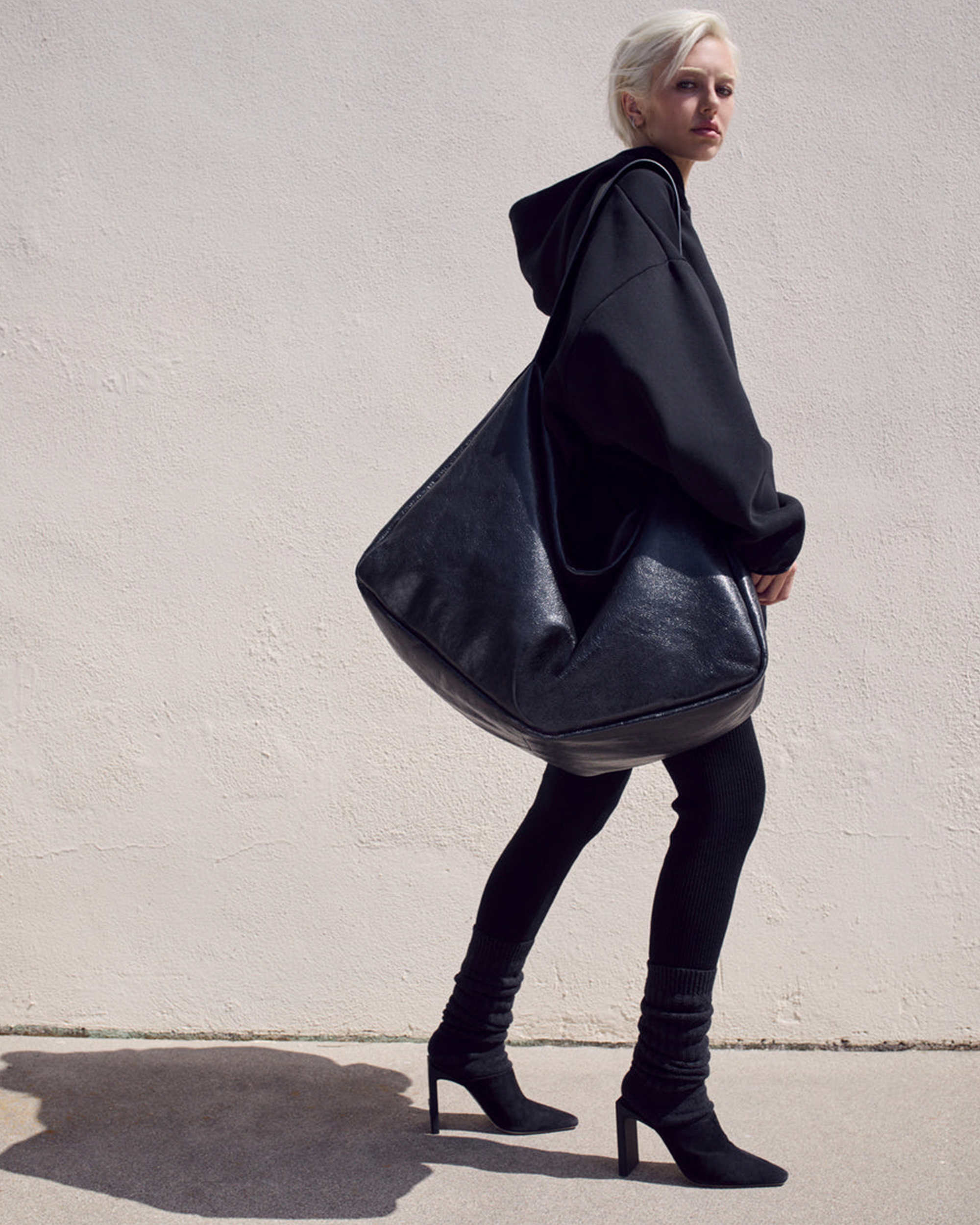 Essentials Hoodie - Black