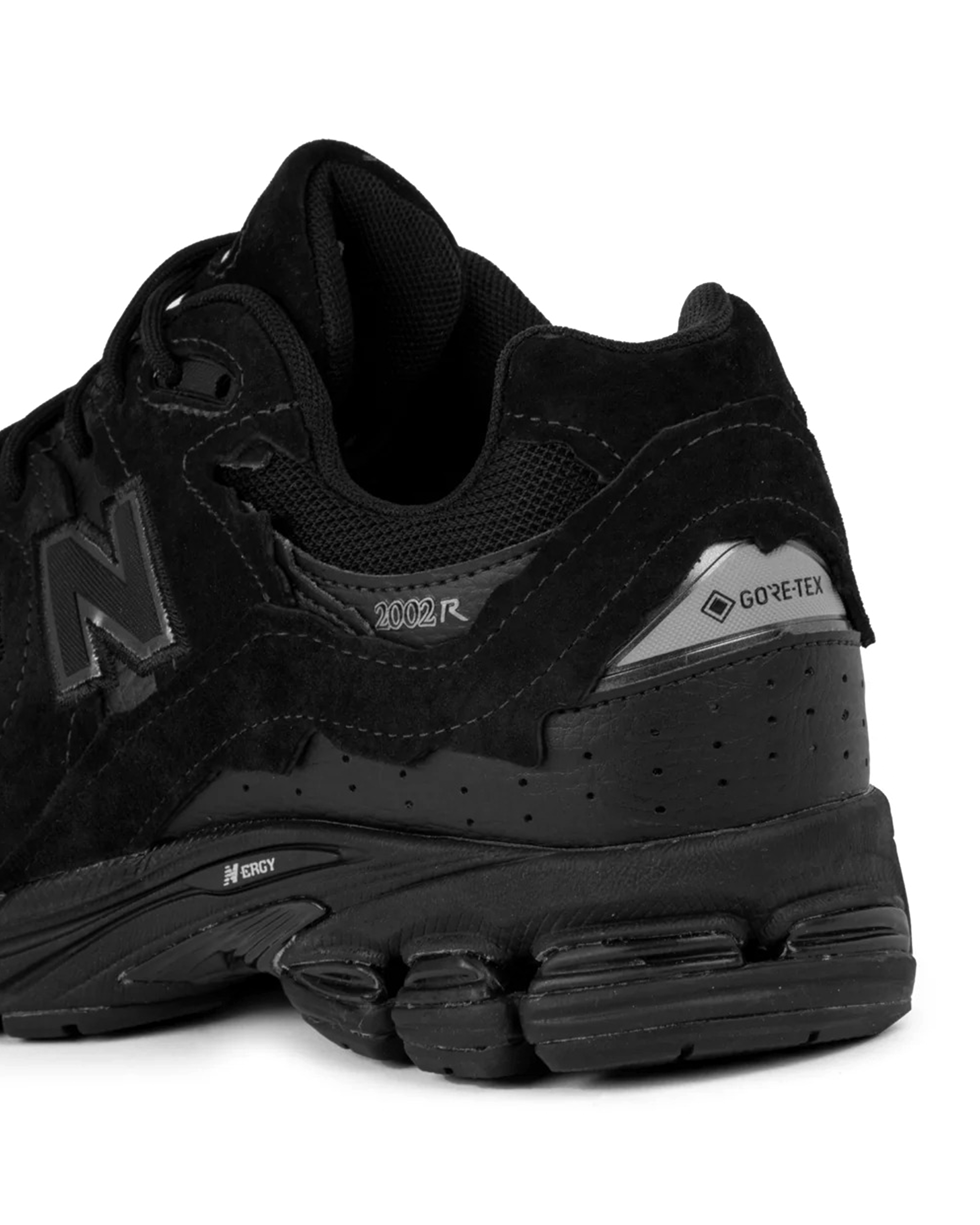 2002 GORE-TEX - Black / Black