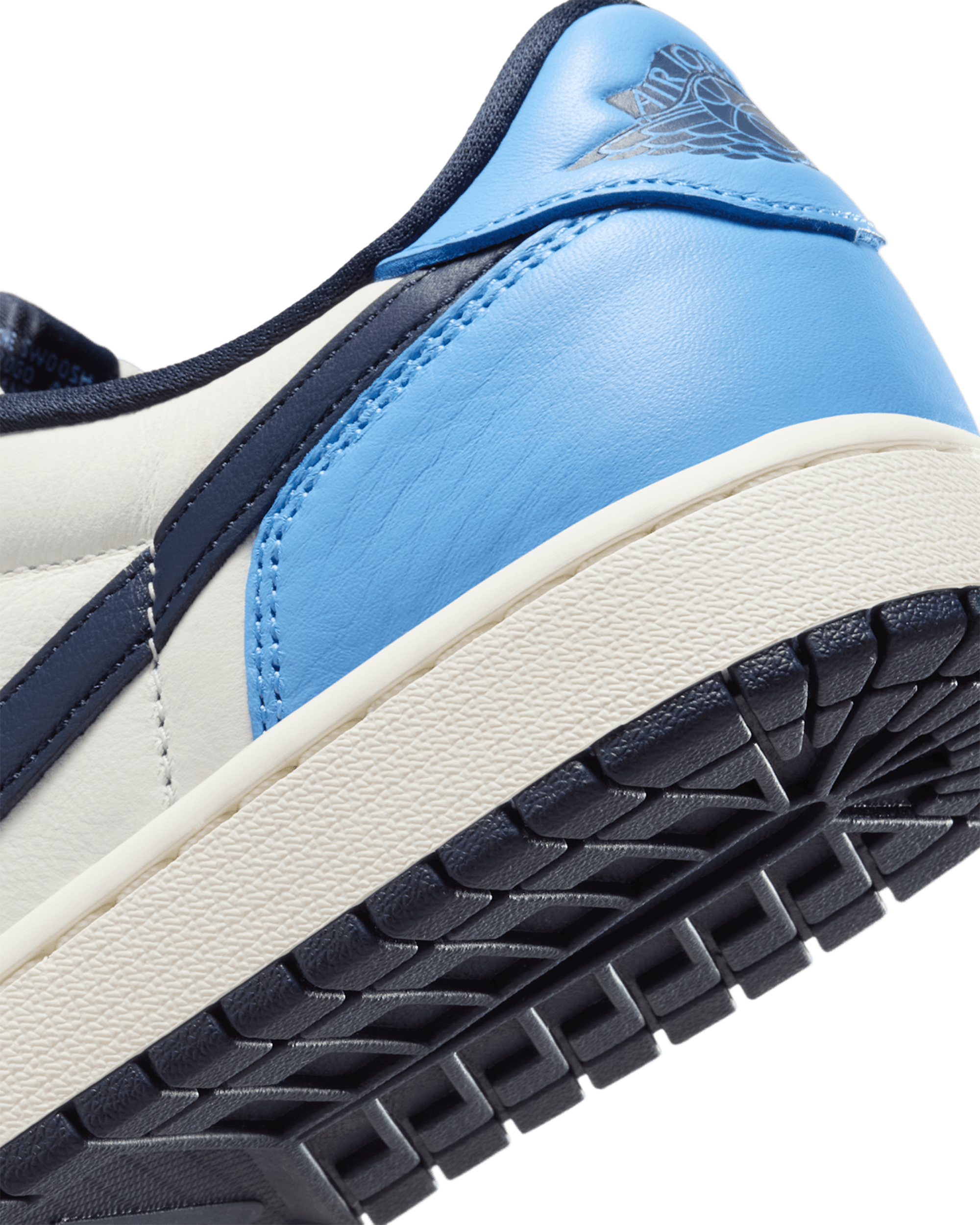 Air Jordan 1 Retro Low - White / Obsidian
