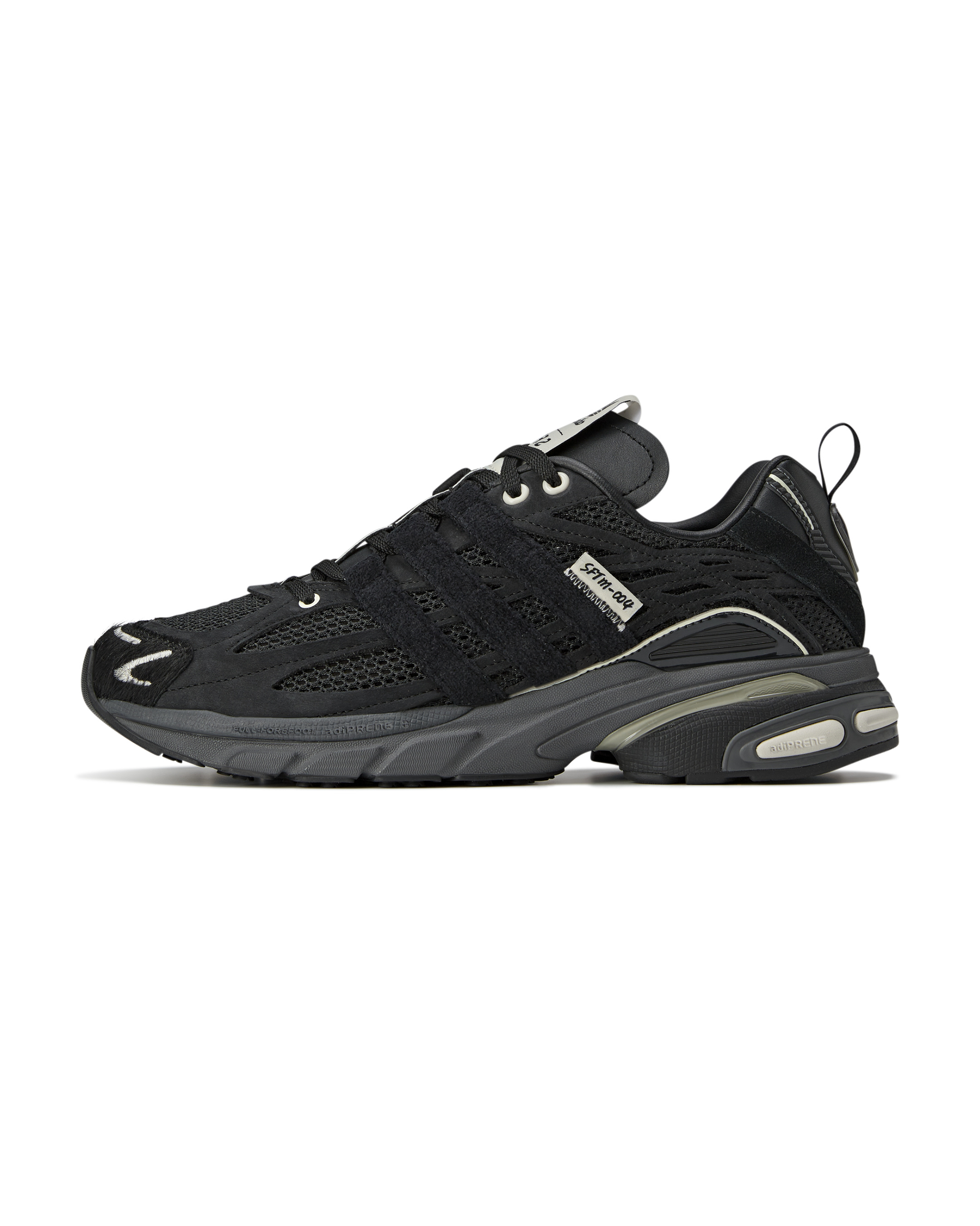 Song For The Mute Adistar Cushion - Core Black / Core Black / Cream White