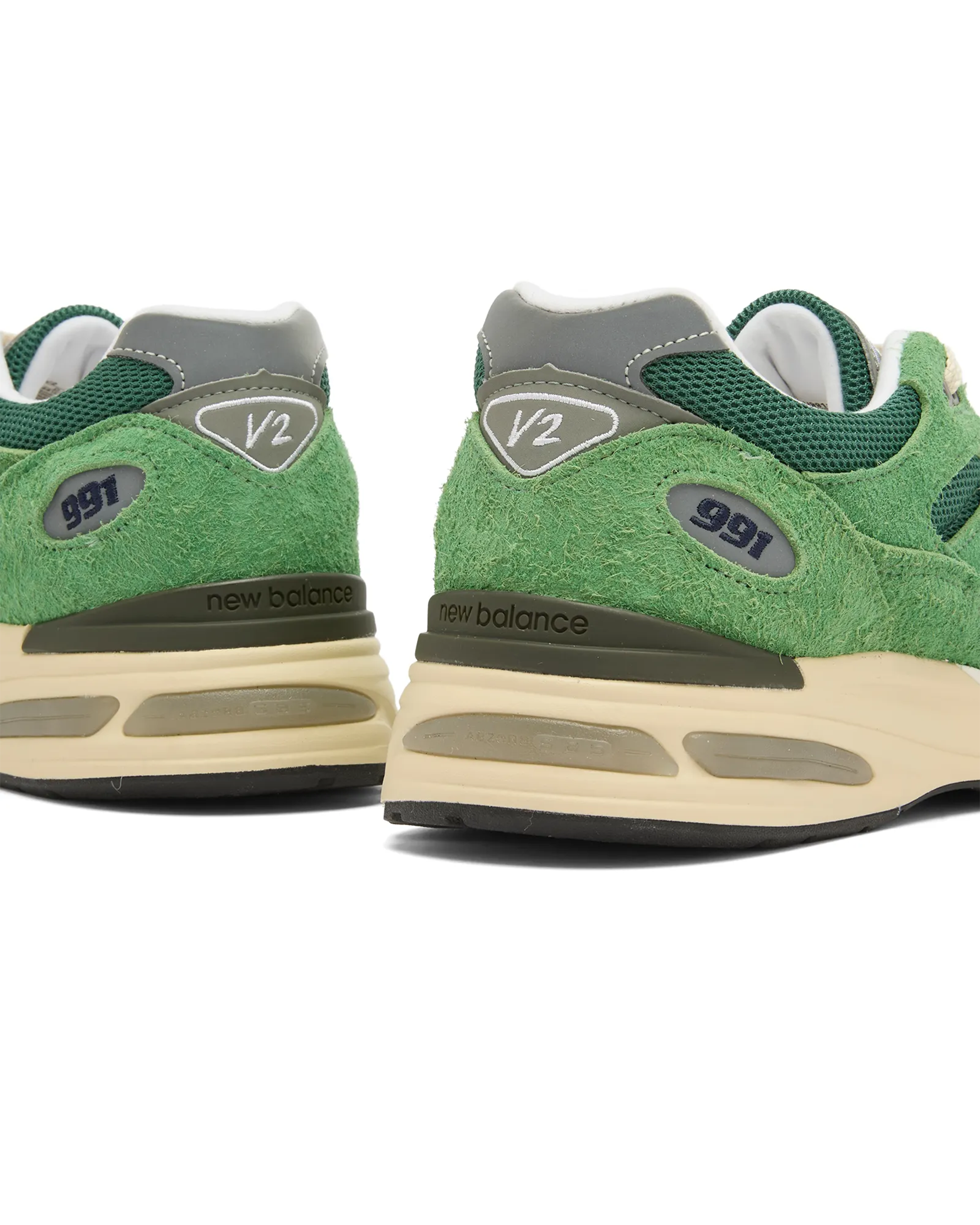Made in UK 991V2 - Mineral Green