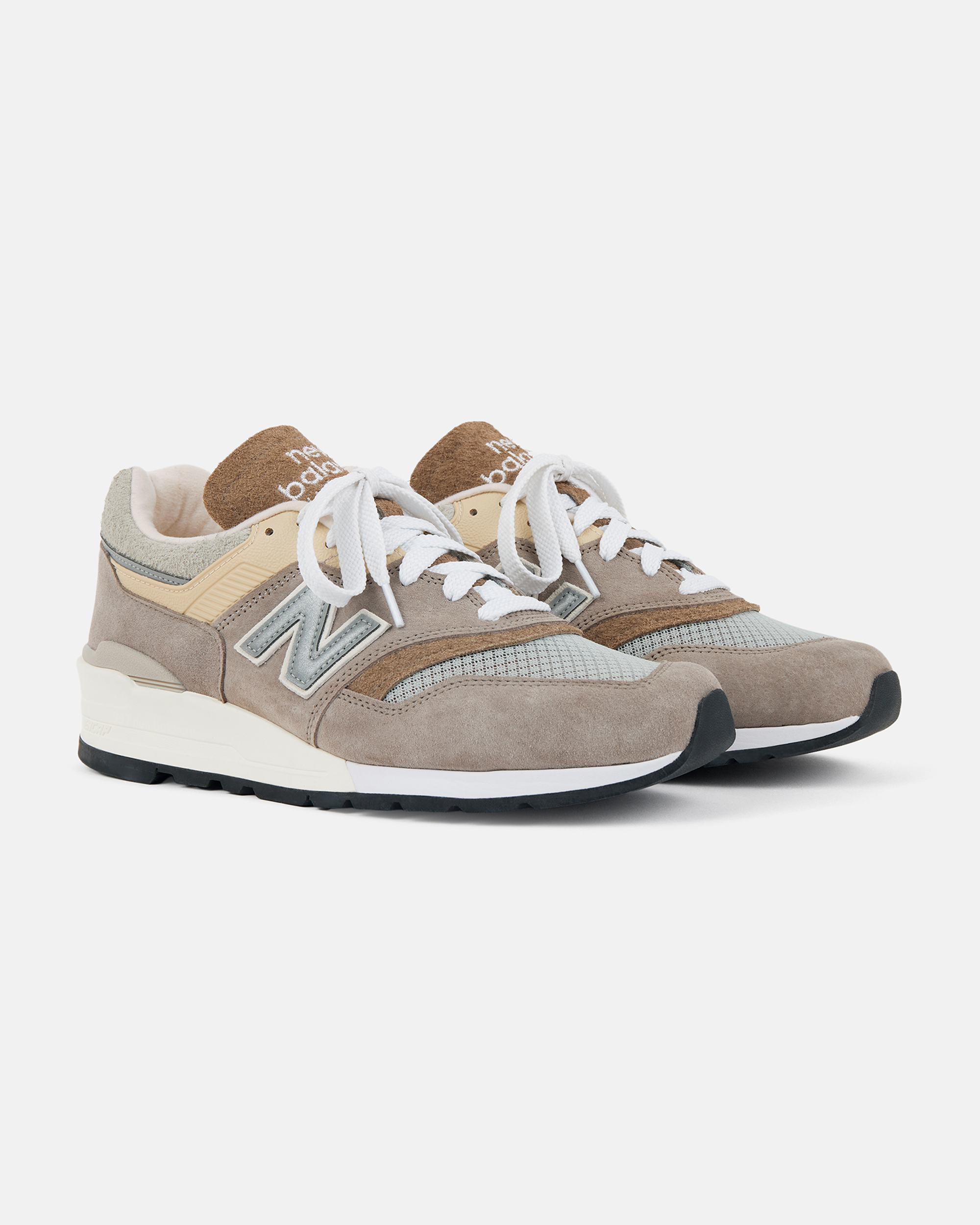 MADE in USA 997 - Light Mushroom / Mirage Grey