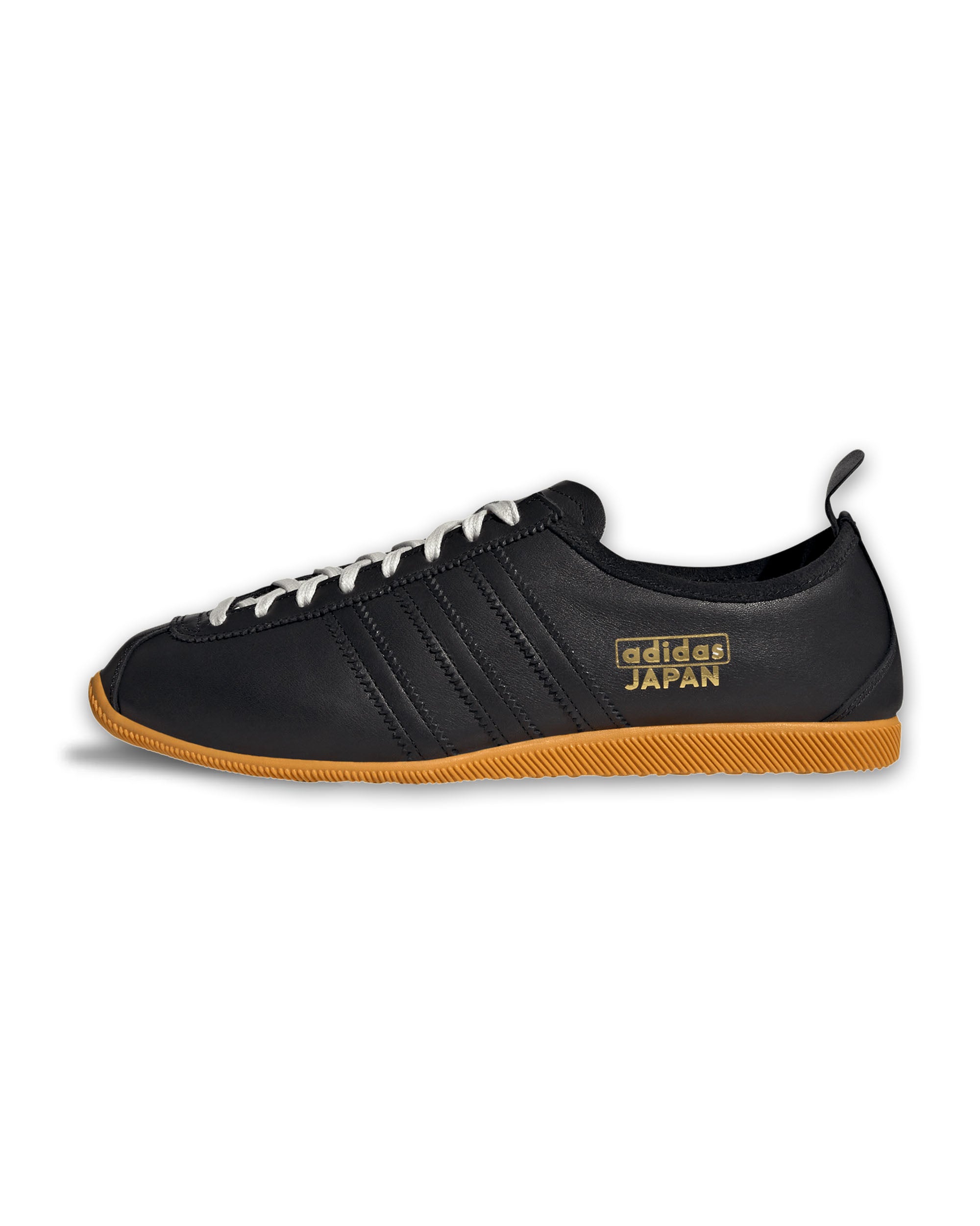 Japan - Black / Black / Gum