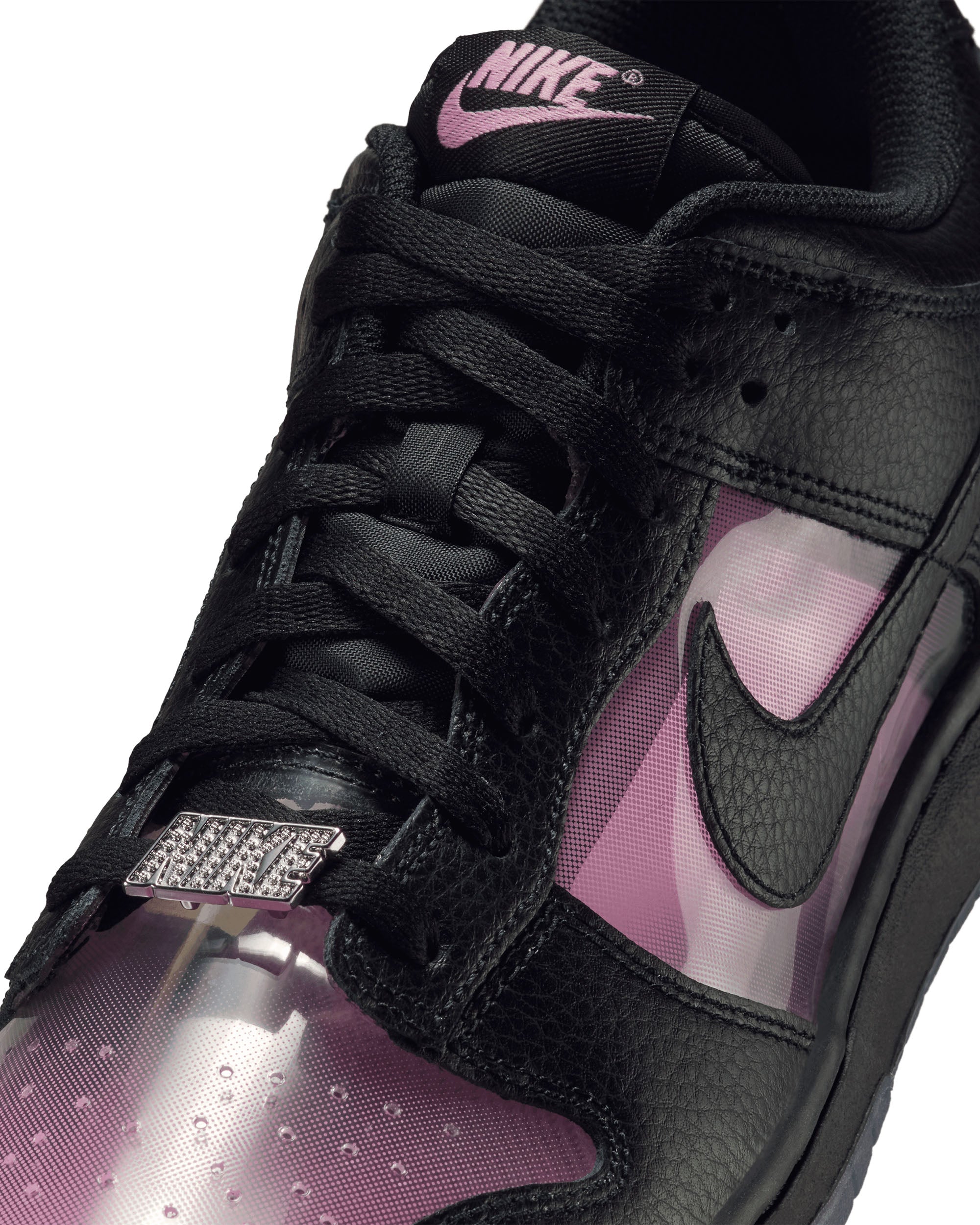 Dunk Low Retro - Black / Pink Rise