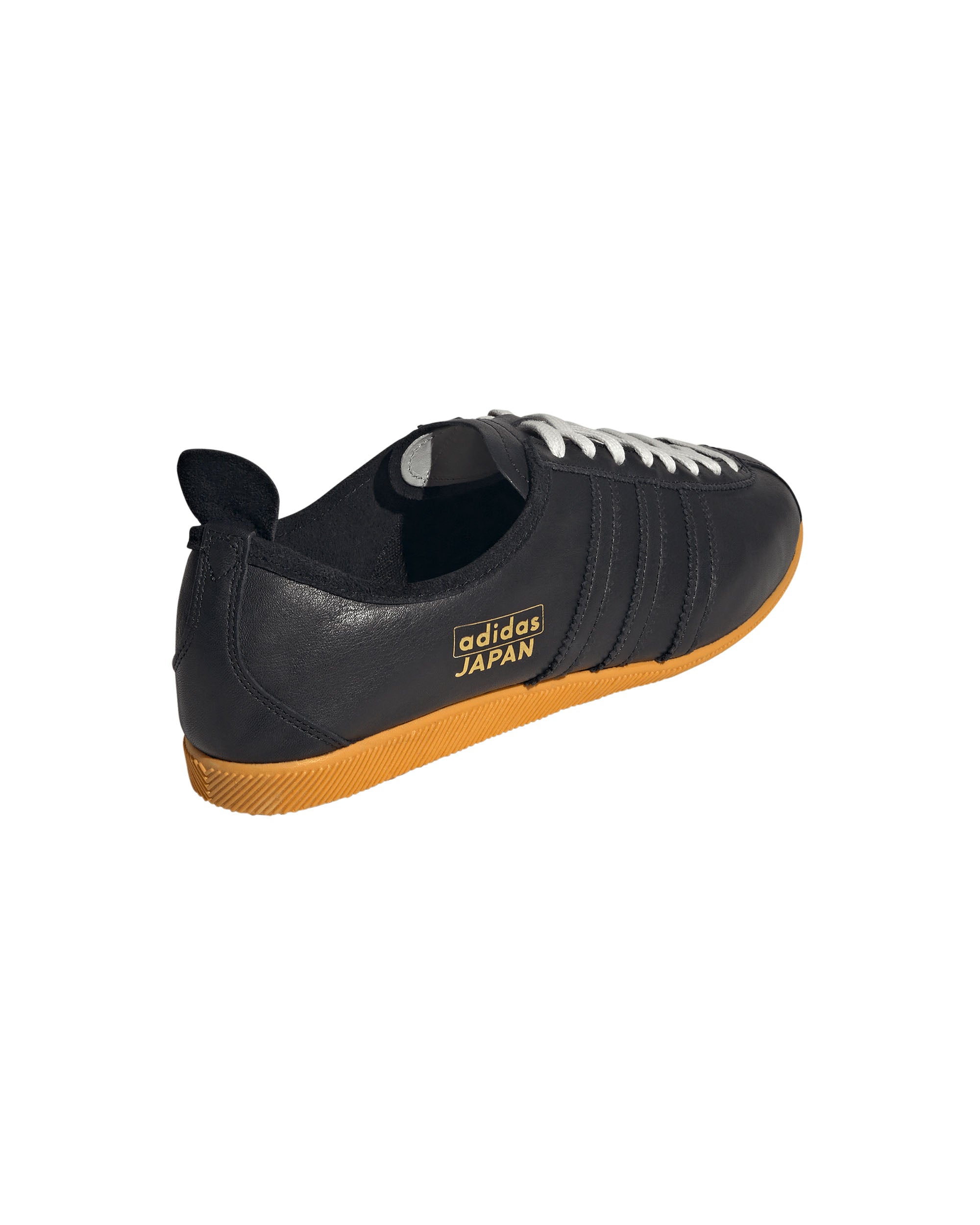 Japan - Black / Black / Gum