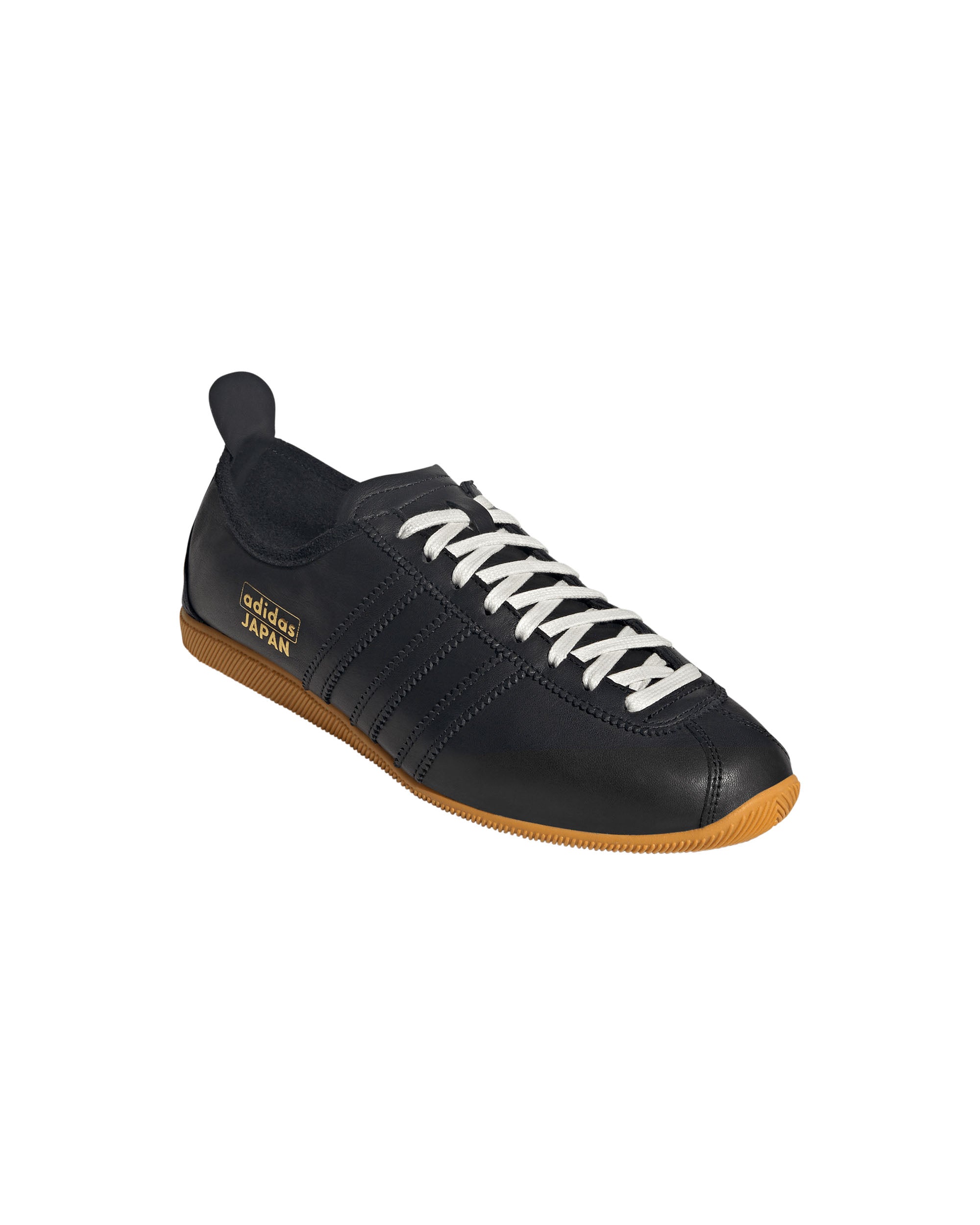 Japan - Black / Black / Gum