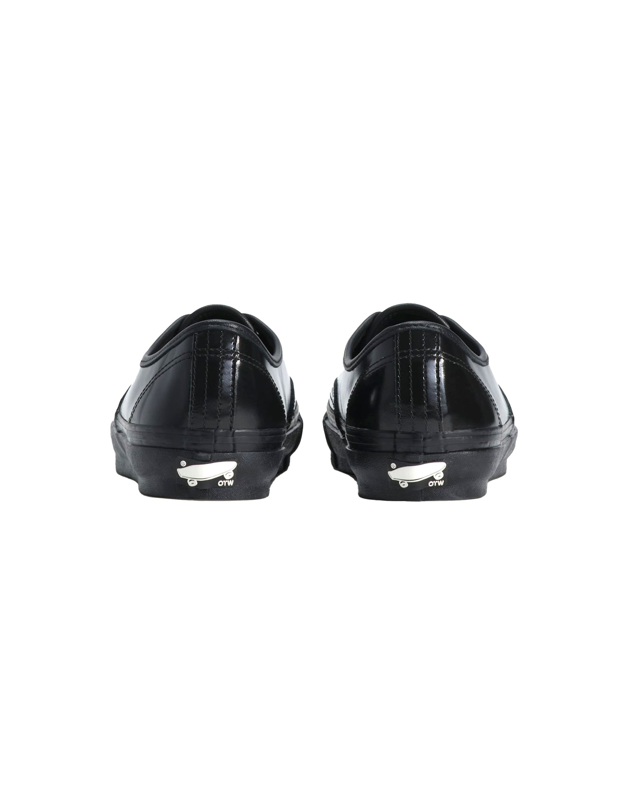 OTW Authentic 44 Siped Vibram Gloss Leather Brogue - Black / Black