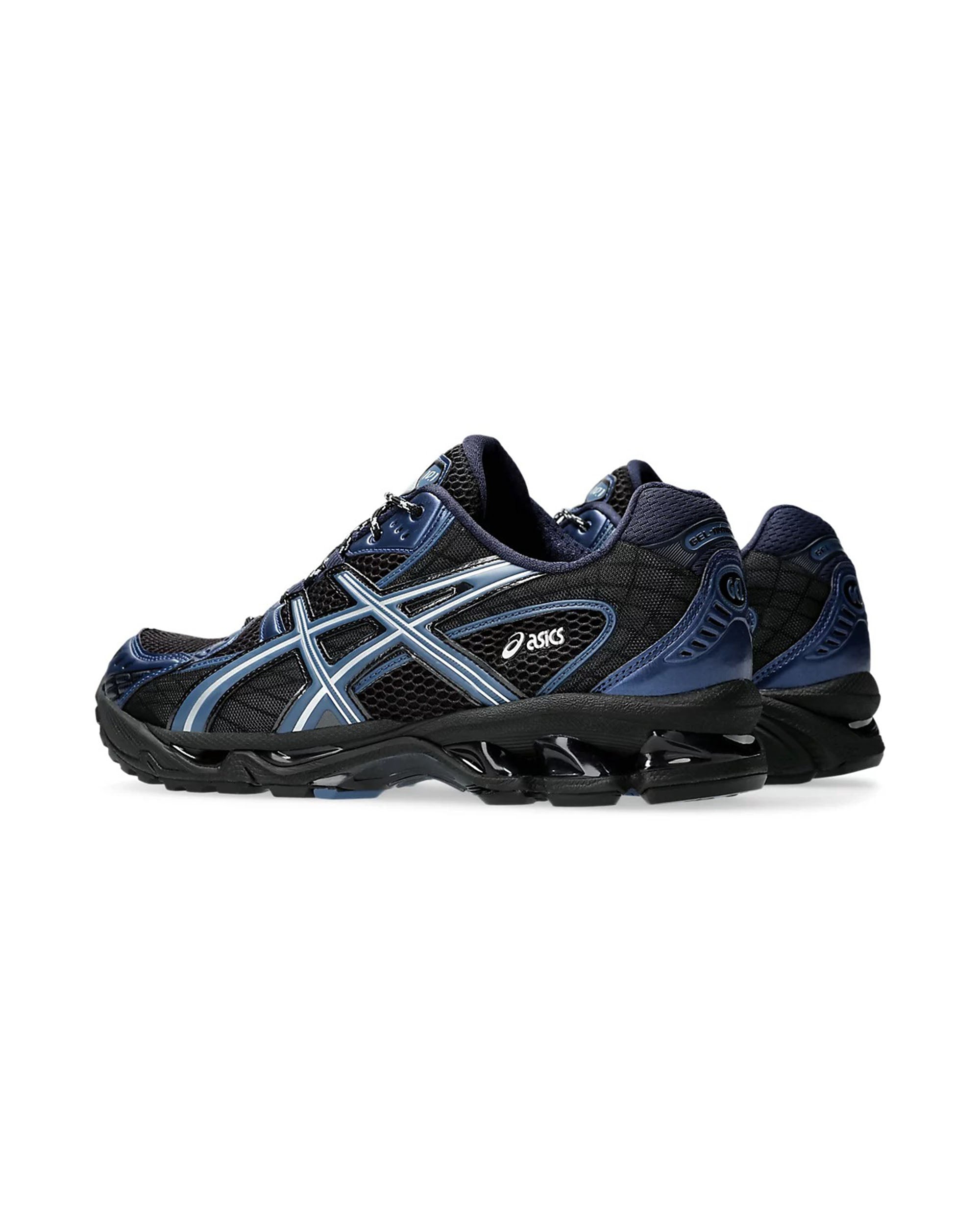 GEL-Nimbus 10.1 - Black / Grand Shark