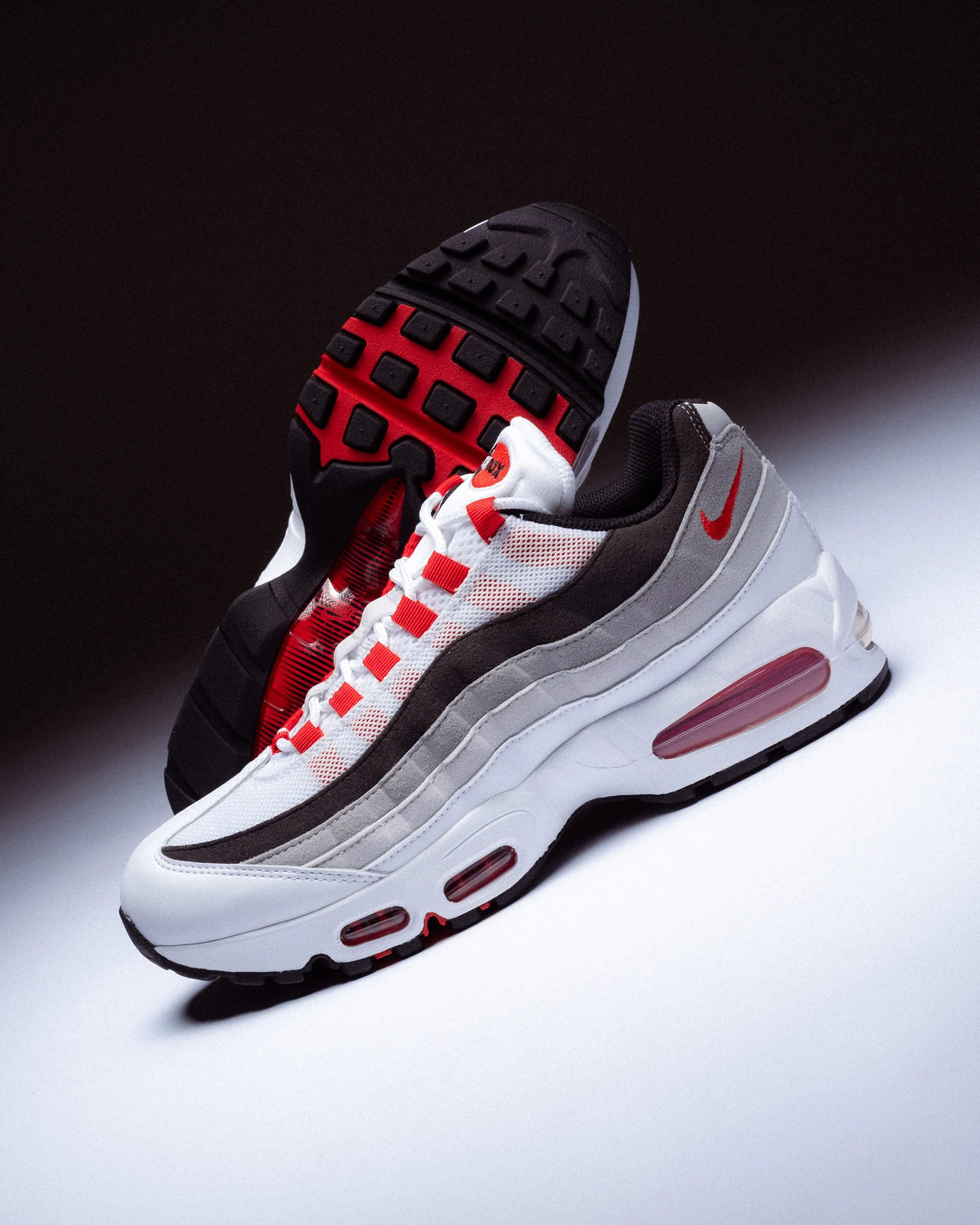 Air Max 95 Premium - White / Comet Red / Neutral Grey