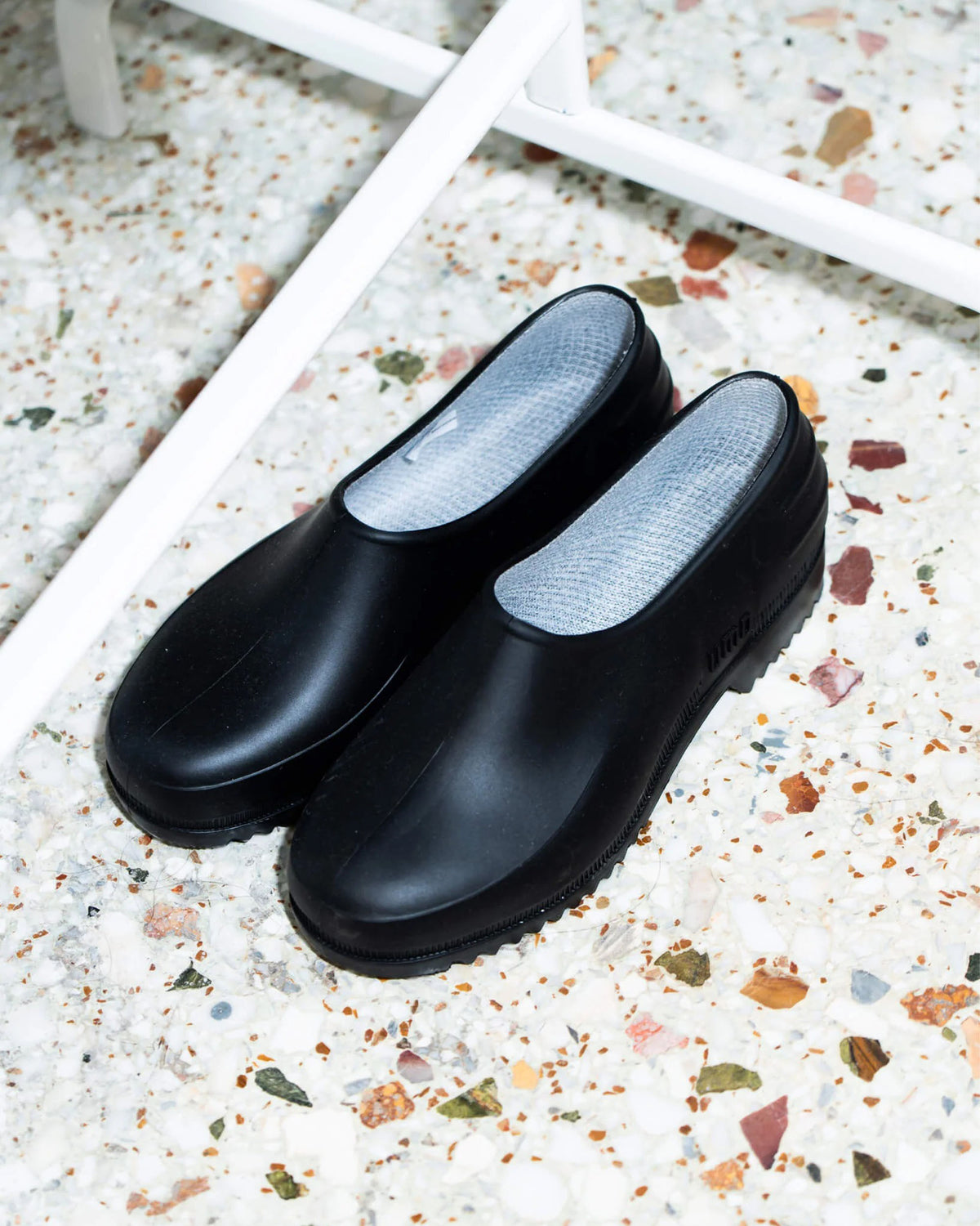Gardana - Black