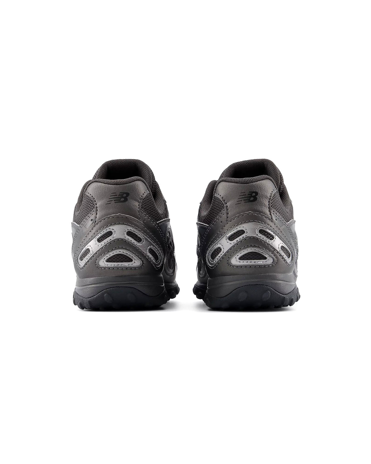 204L - Black / Dark Silver Metallic