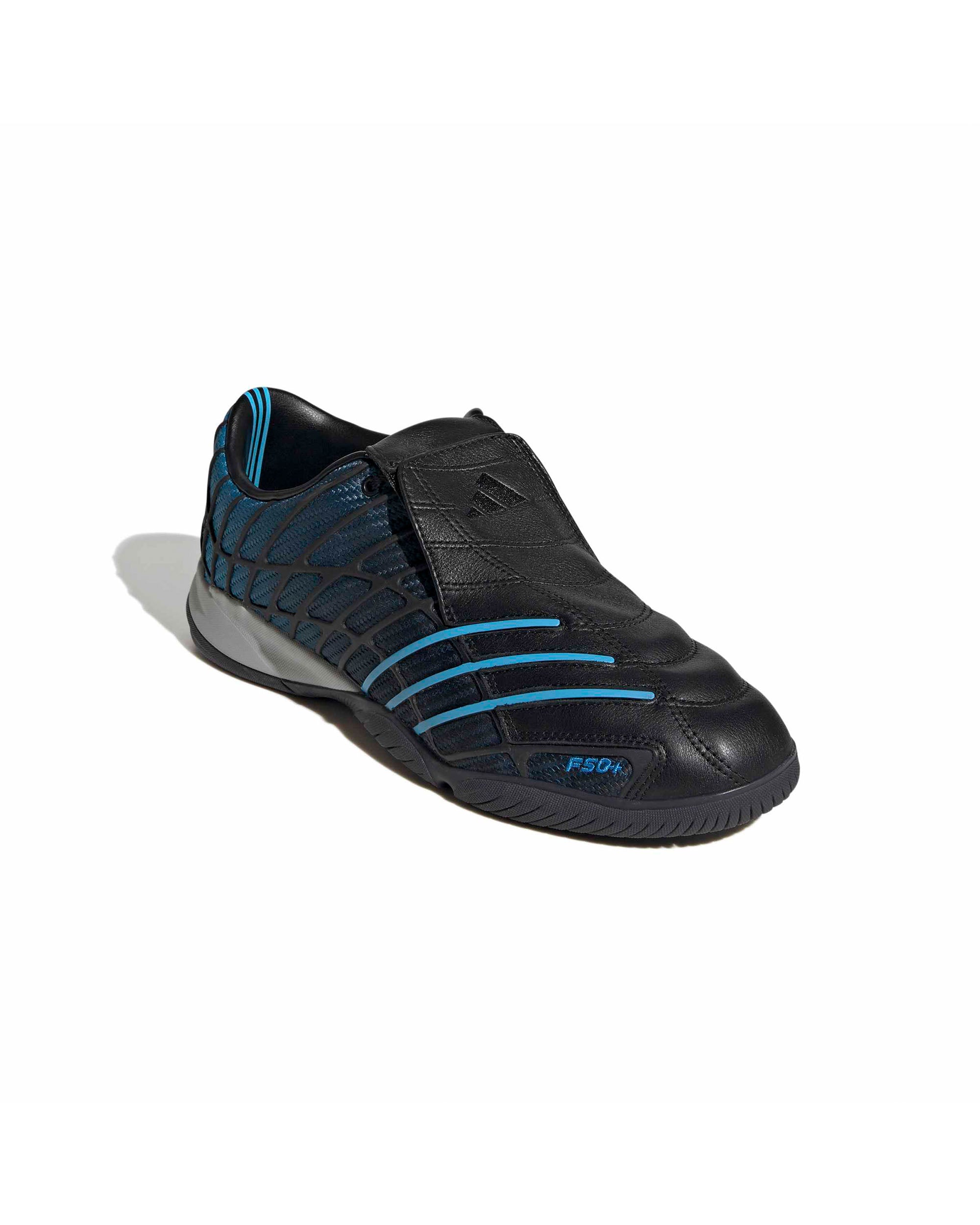F50 Sala - Core Black / Blue Rush