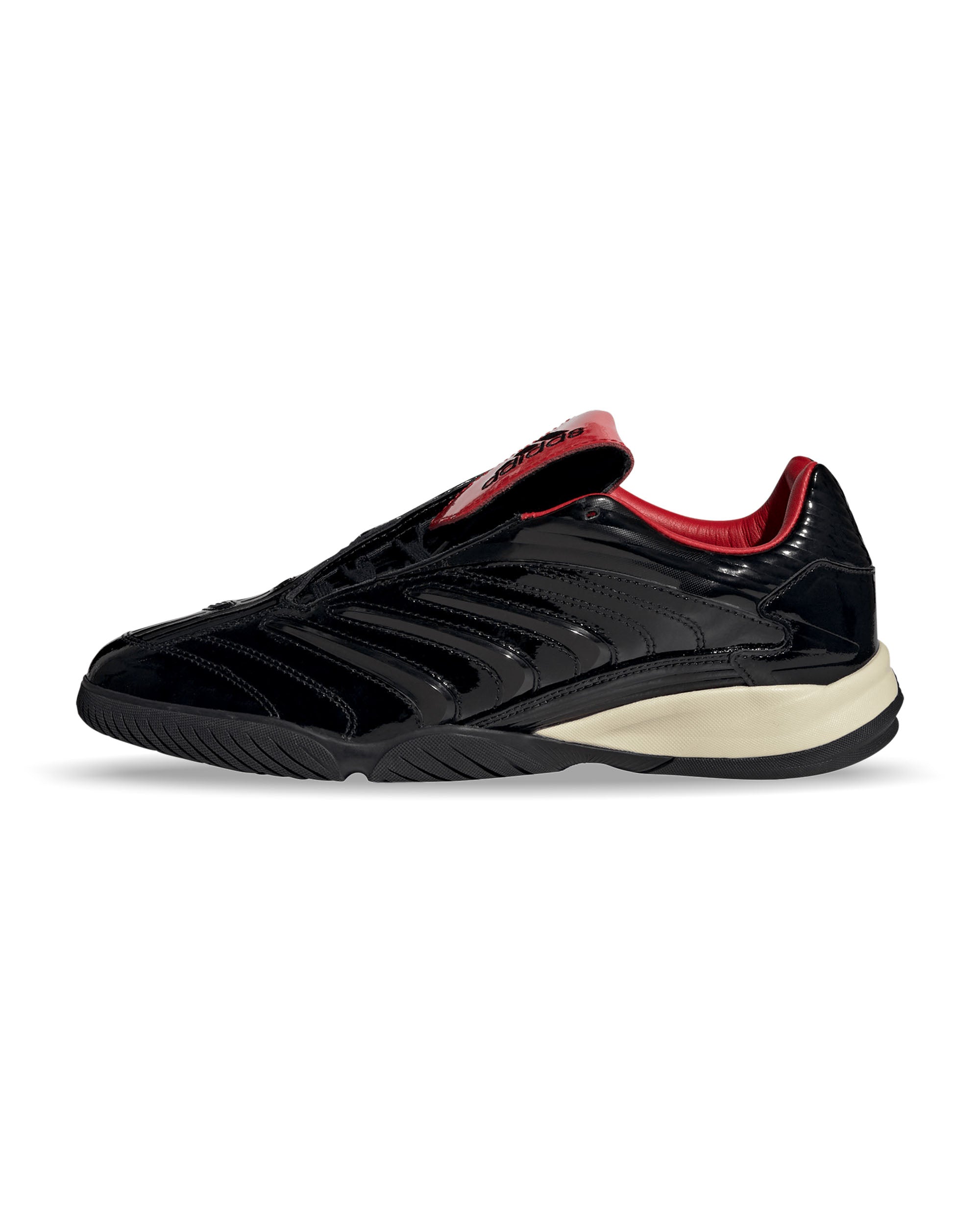 Predator Sala - Black / Red / Black