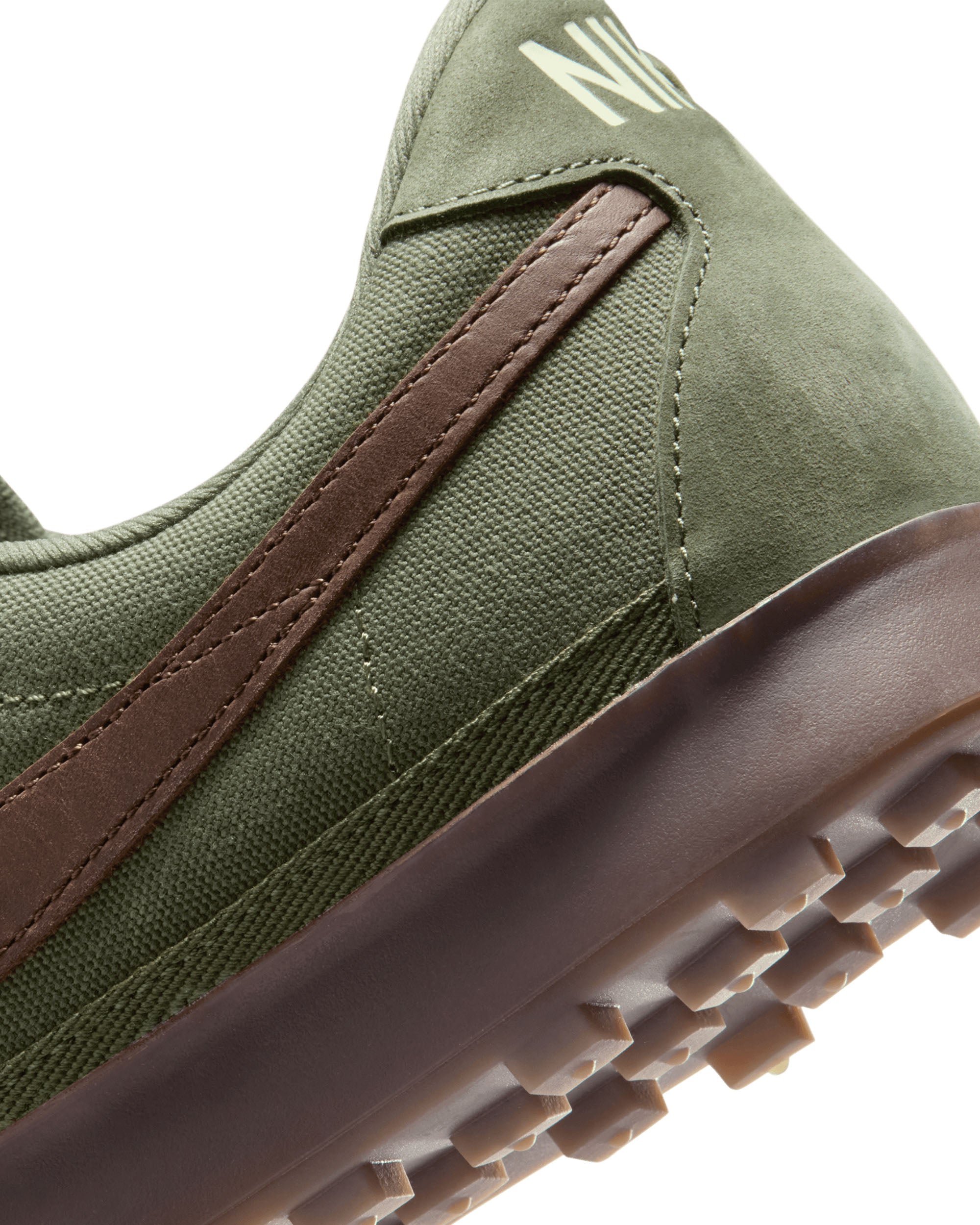 Astrograbber - Medium Olive / Cacao Wow-Alabaster