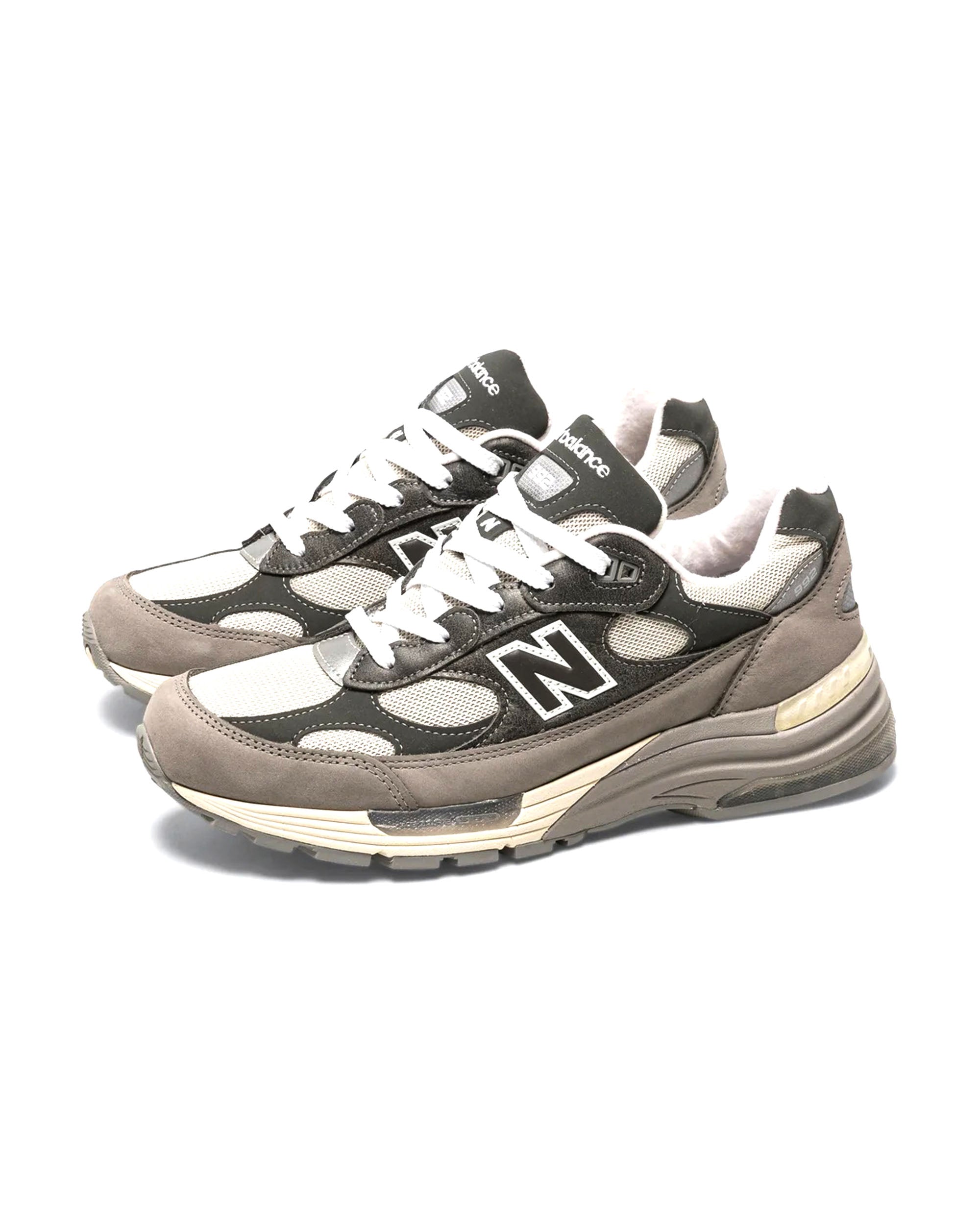 Made in USA 992 - Shadow Grey / Turtledove