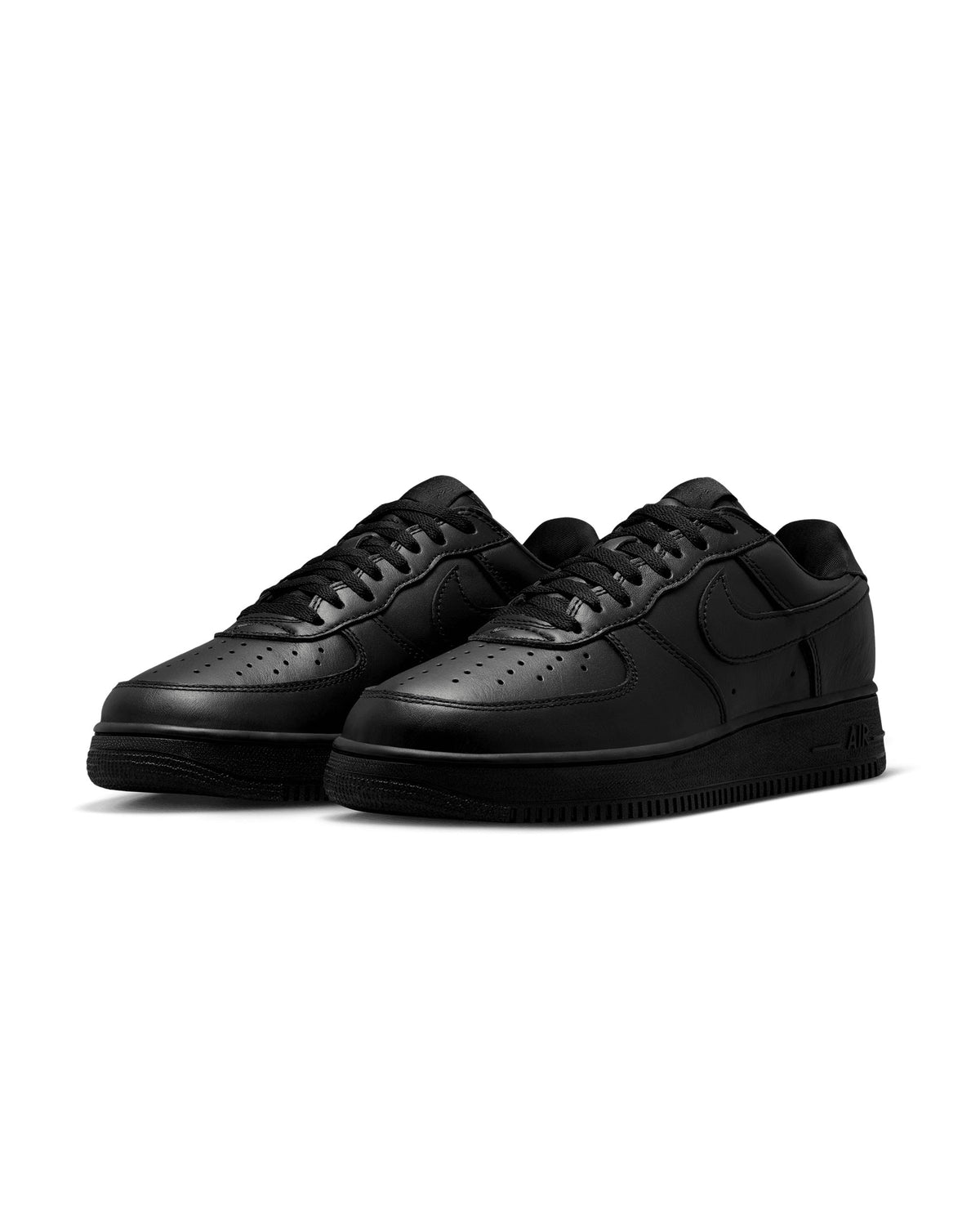 Air Force 1 '01 - Black / Black / Black