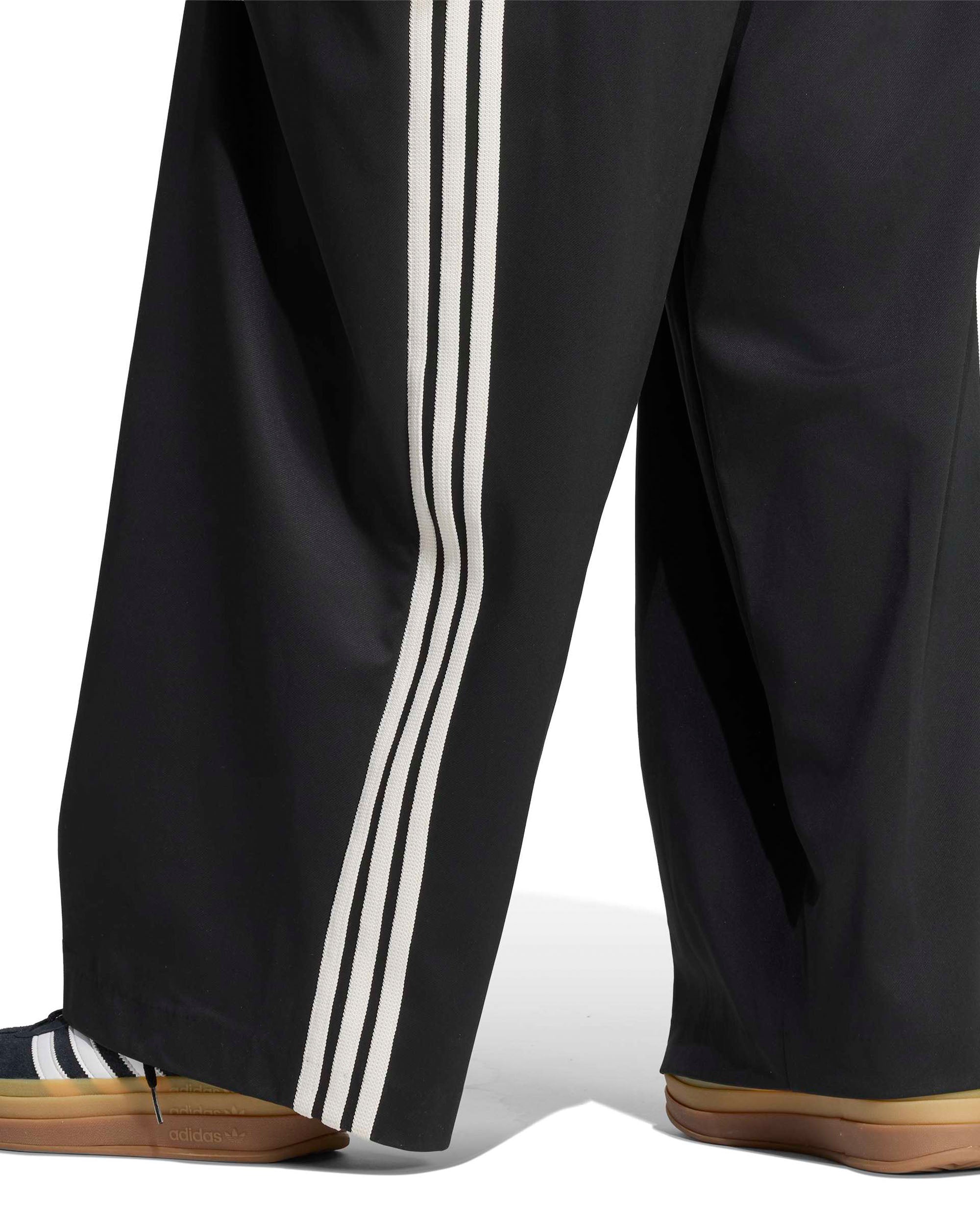 Pleated Pant - Black / White