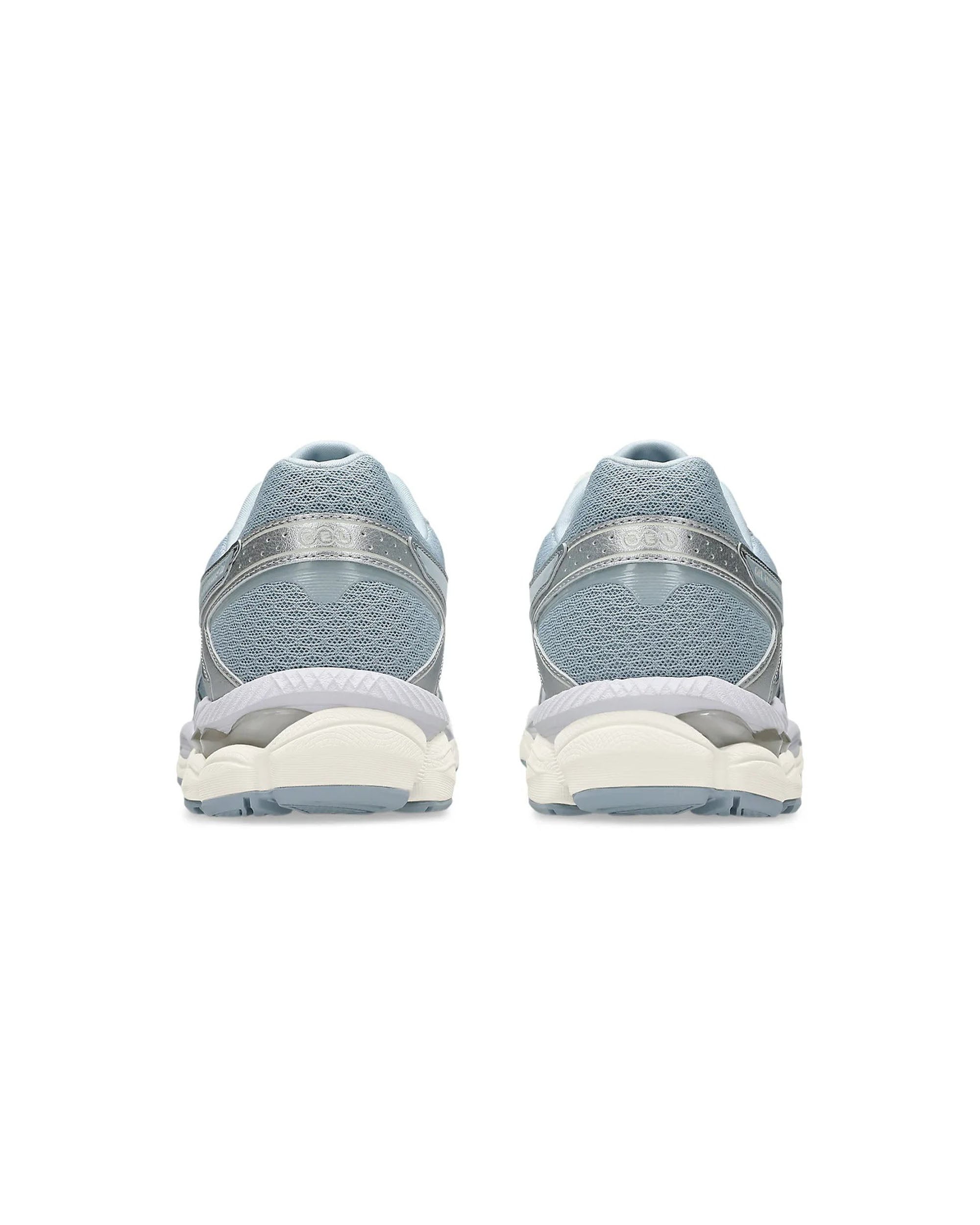 Gel-Cumulus 16 - Storm Cloud / Pure Silver