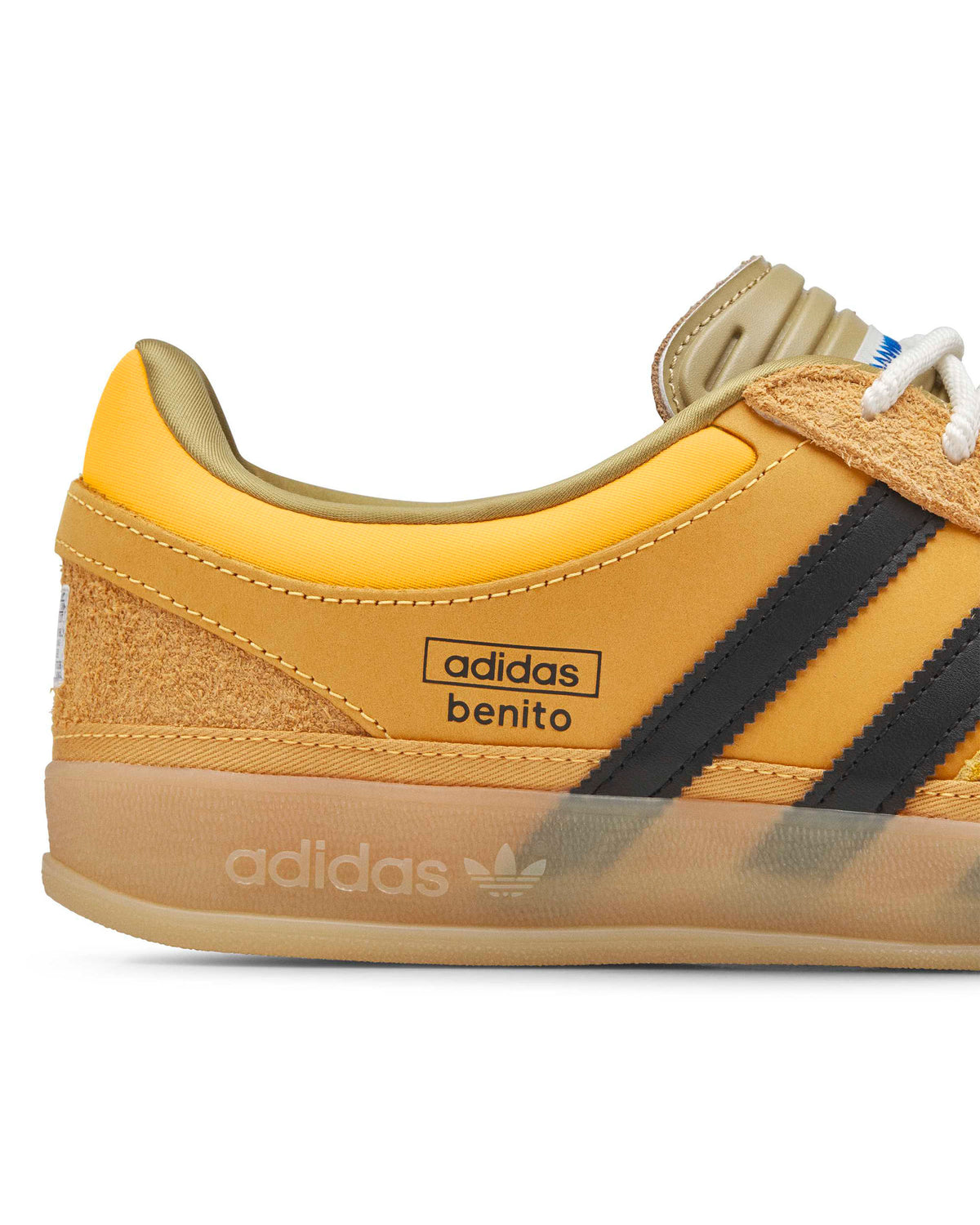 Bad Bunny Gazelle Indoor - Solar Gold / Core Black / Gum