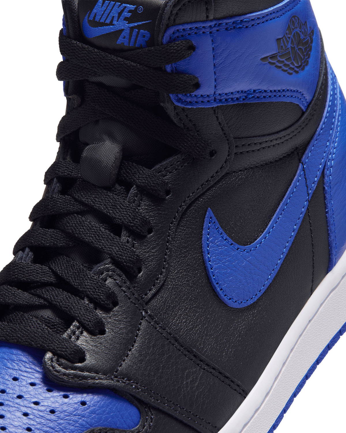 Air Jordan 1 Retro High OG "Royal" - Black / Game Royal / White