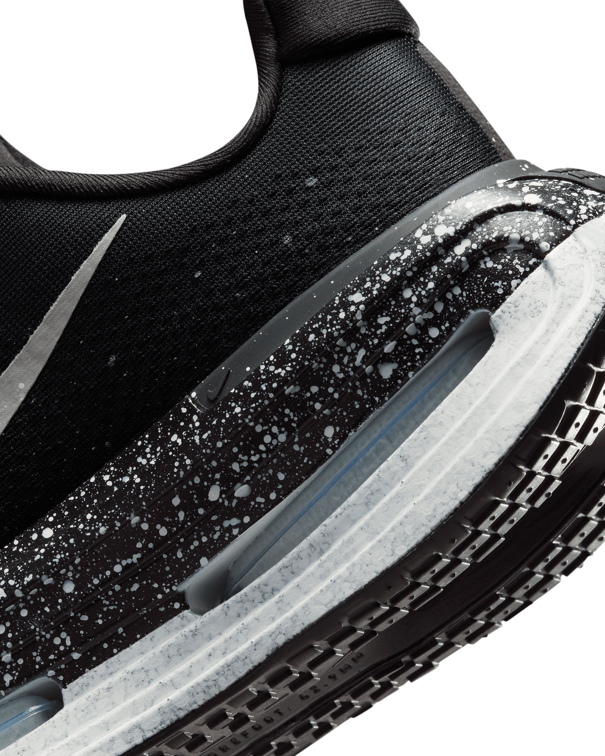 Women's Vomero Premium - Black / Metallic Silver / White