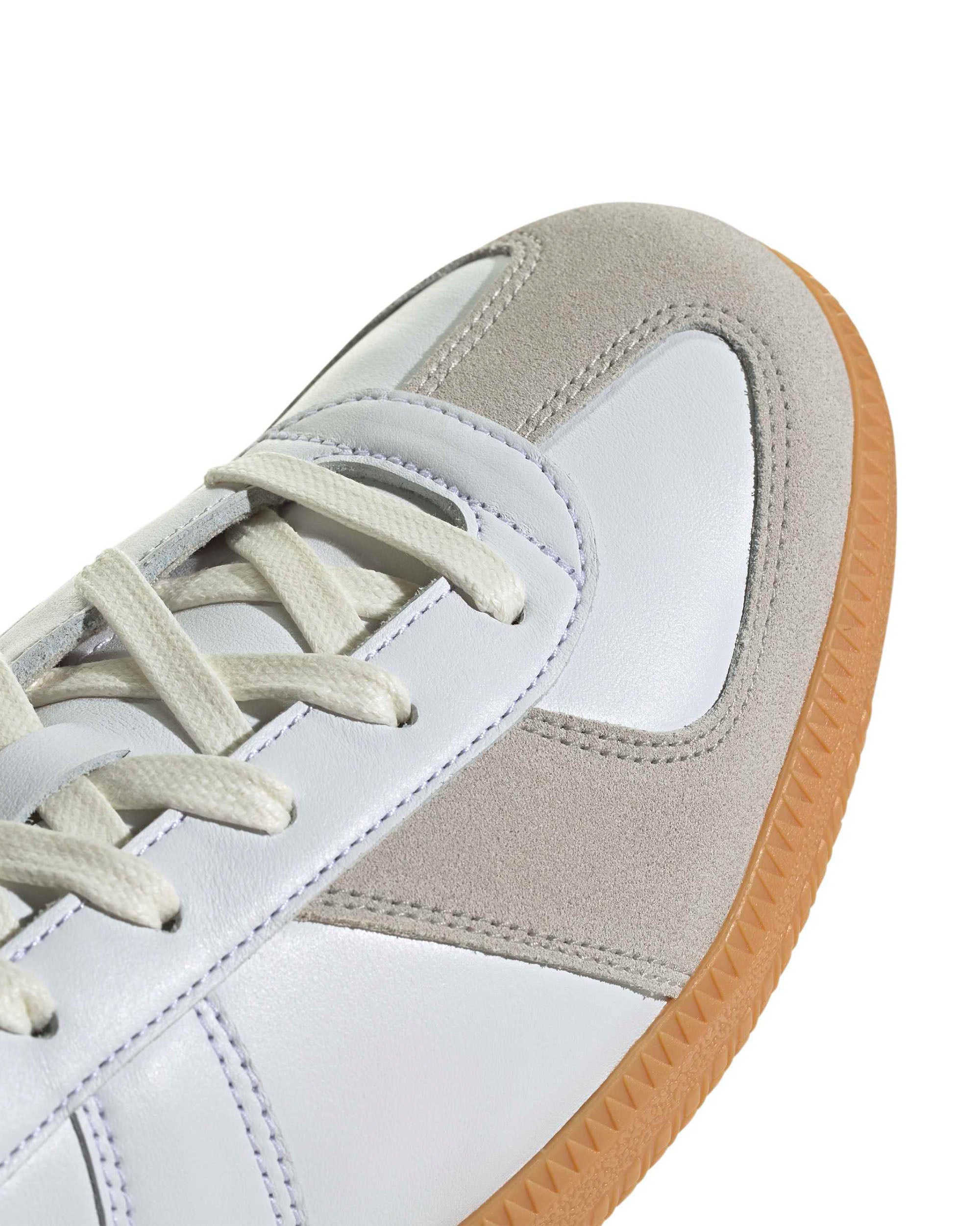 BW Army Decon - Future White / Future White / Gum