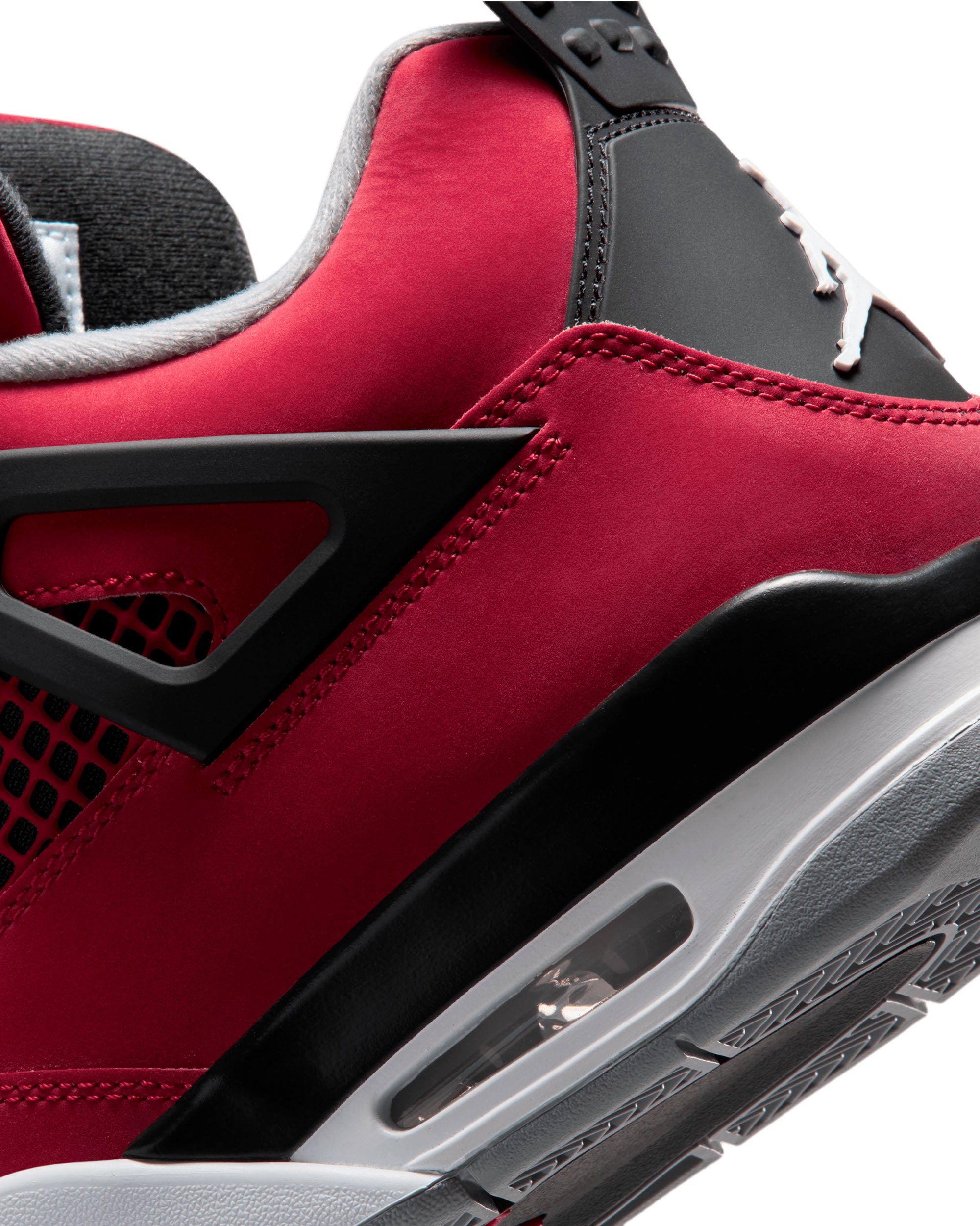 Air Jordan 4 Retro - Fire Red / White / Black Cement