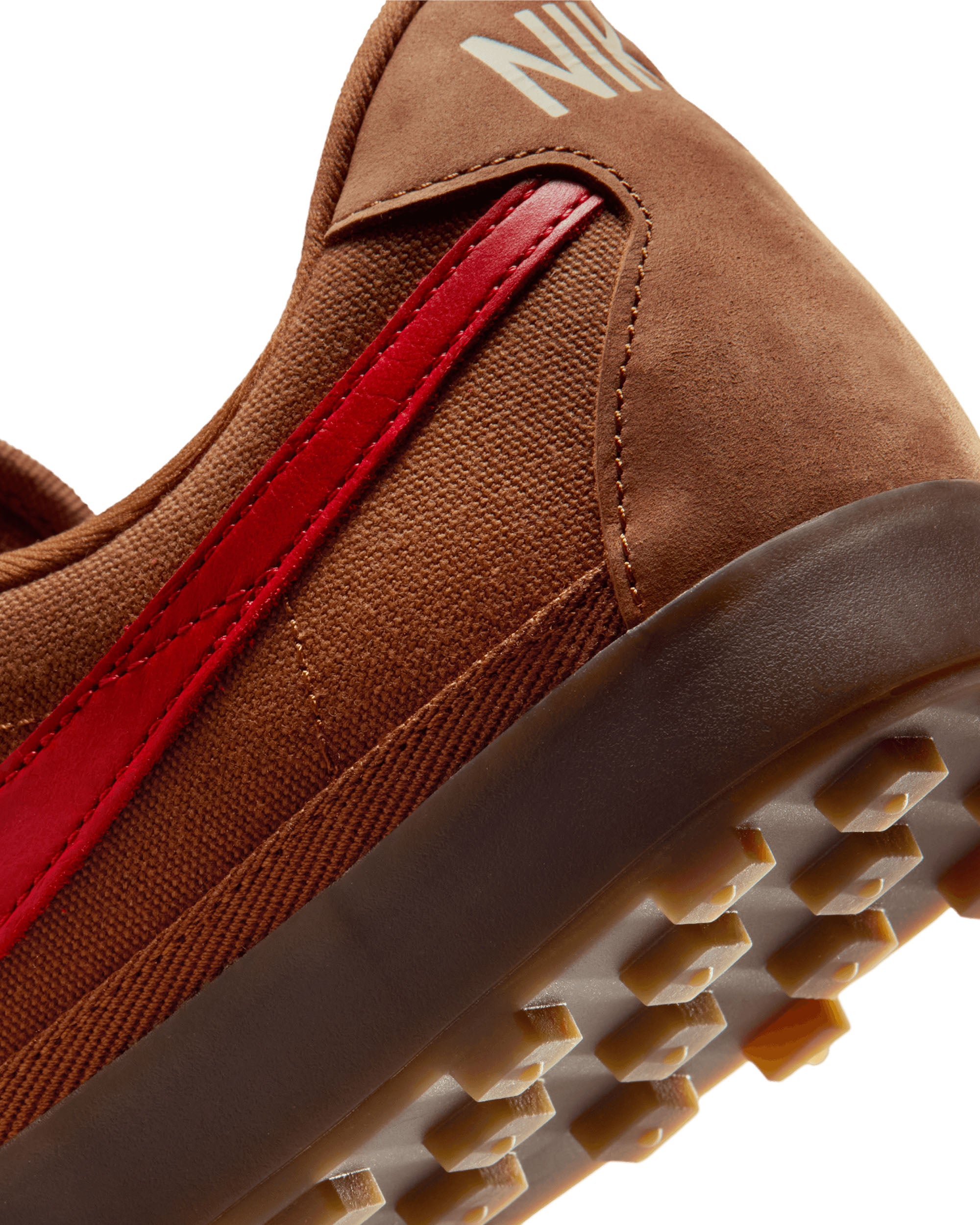 Astrograbber - Pecan / Tough Red / Coconut Milk